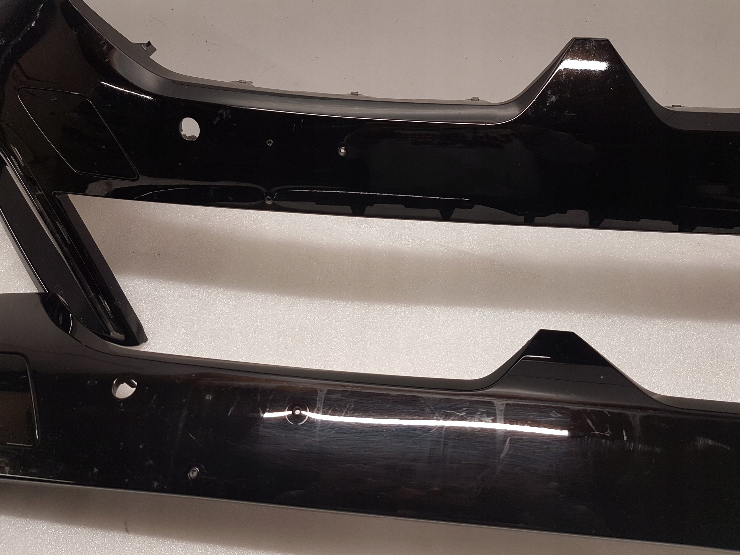 grid of a bumper front BMW G60 G61 m-packet 5A36022