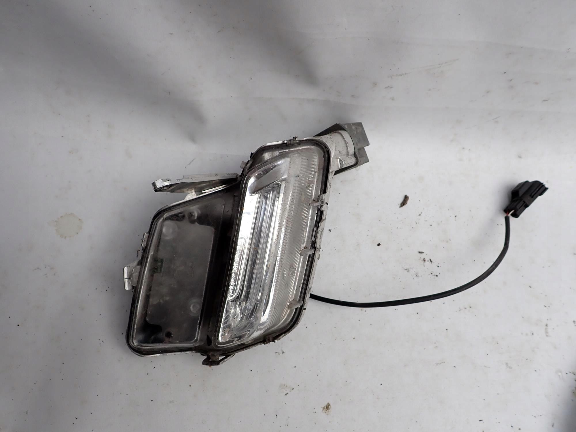 VOLVO XC60 and 1 LIFT 13-17 fog light LED left