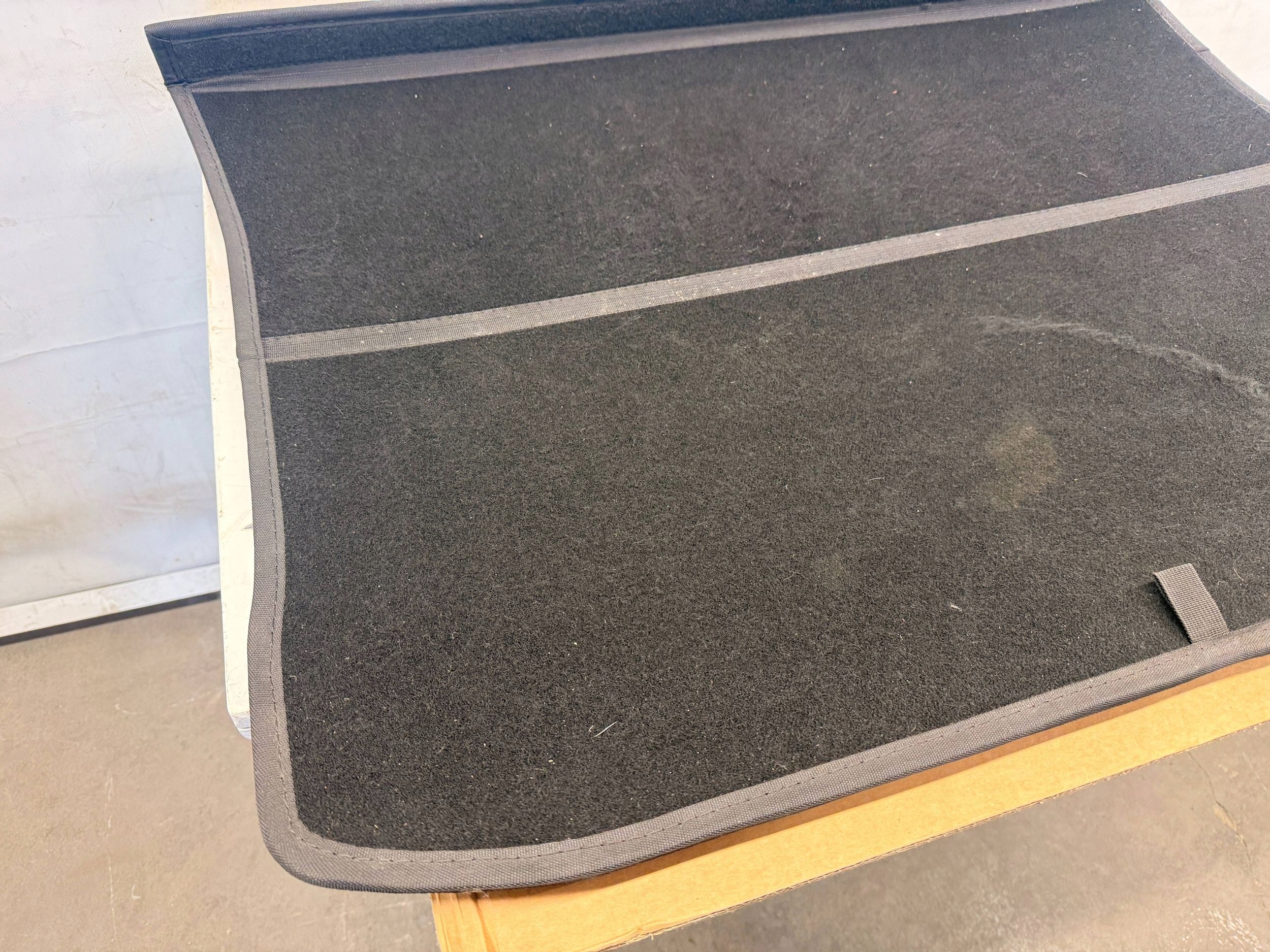 Dacia Spring mats floor boot 849041943R