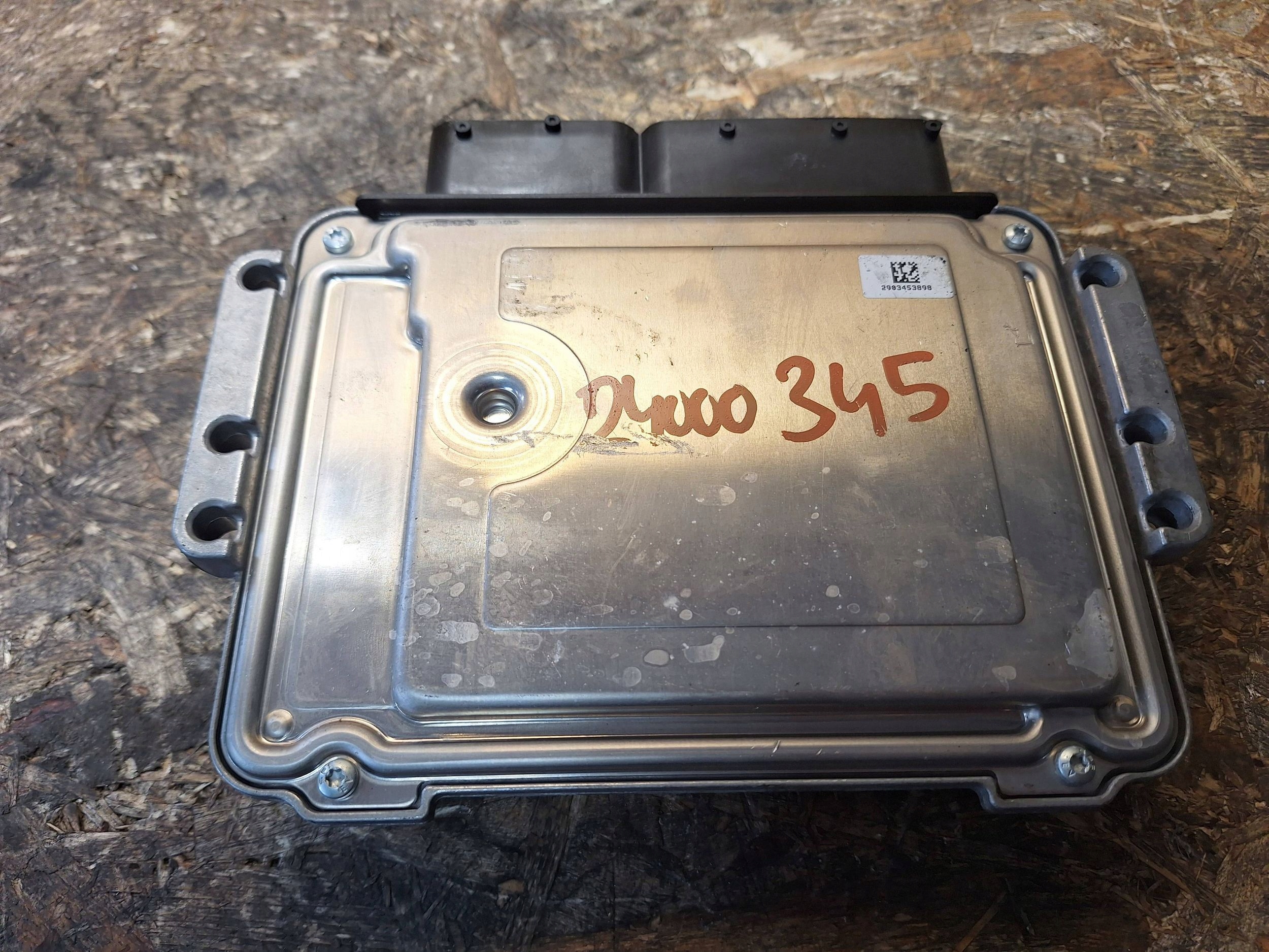 computer control unit of the engine SUZUKI S-CROSS VITARA 1.4 HYBRID 33910-74S00