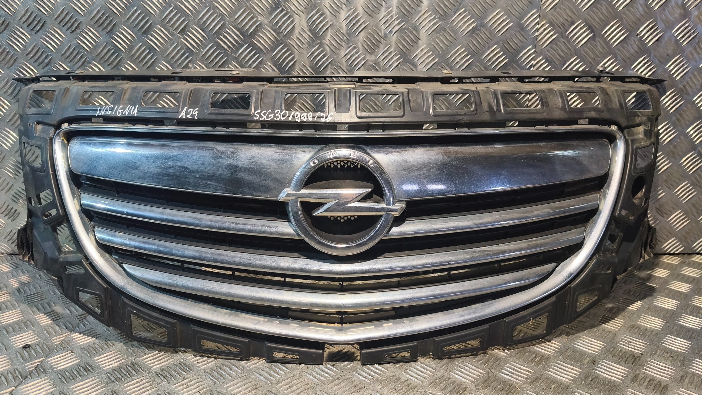 grill grill OPEL INSIGNIA 2009r 551004542