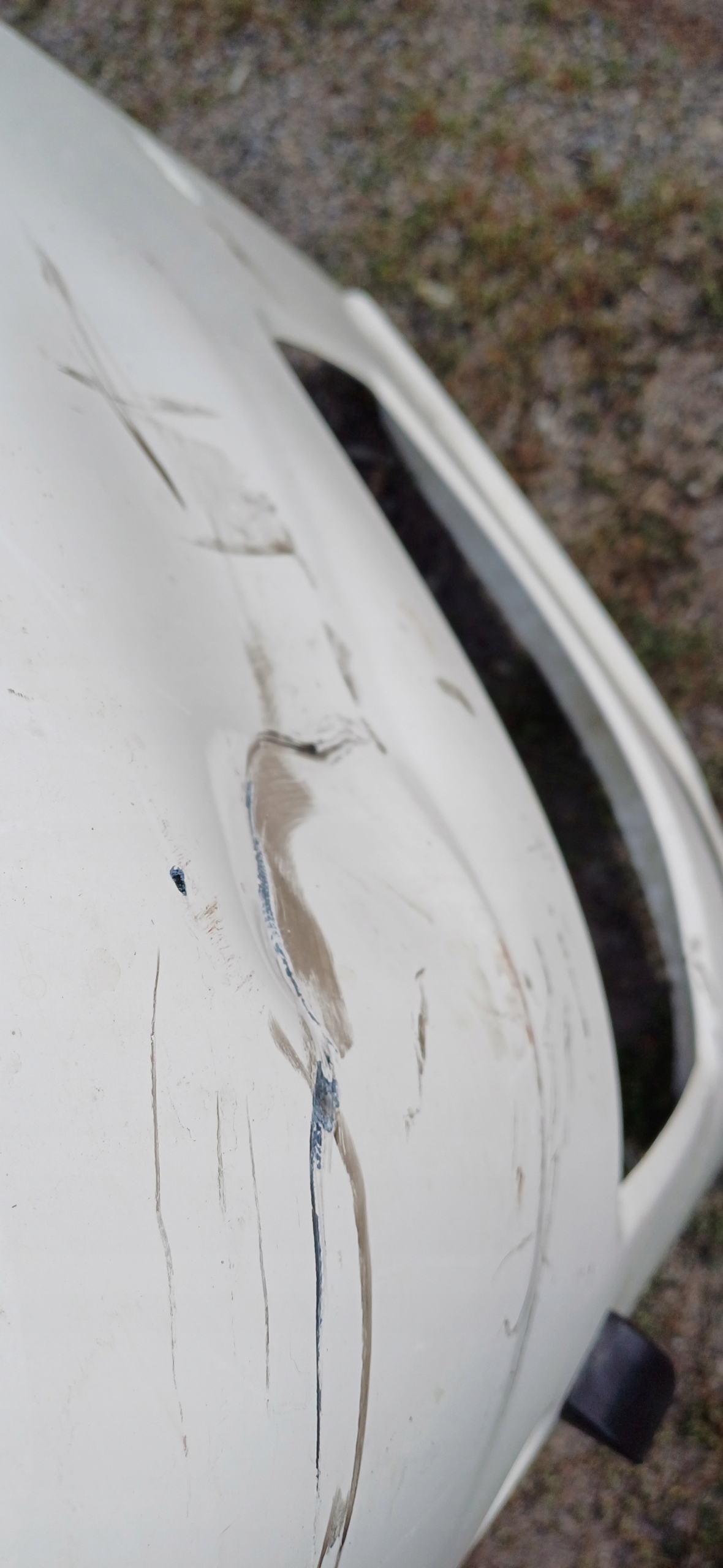 MAN TGX side corner of a bumper side