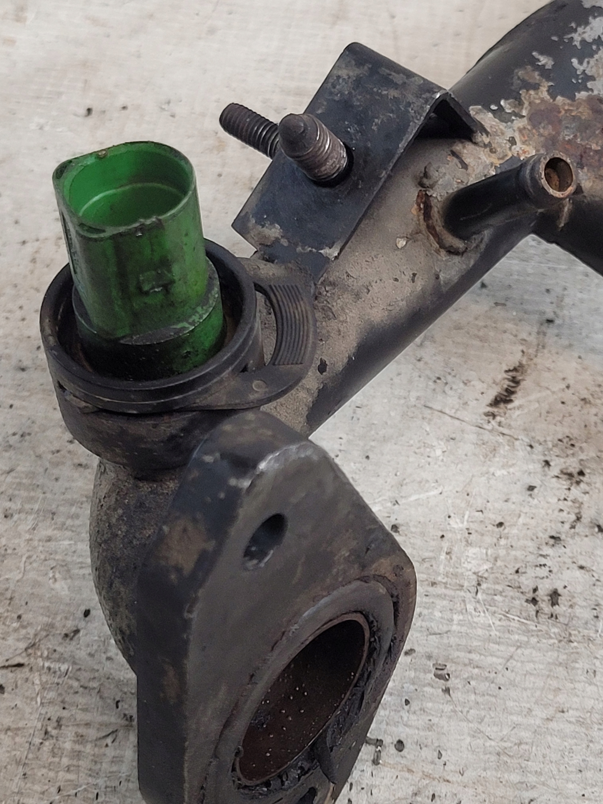 MAGISTRALA prijenos vode OE 078121071BC AUDI A6 C5 2.4B 98r.