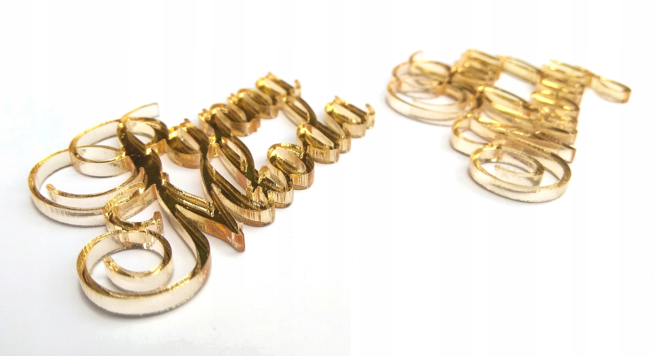 MDK Serce serca lustro złote ok 4x2,3cm Marka MDK