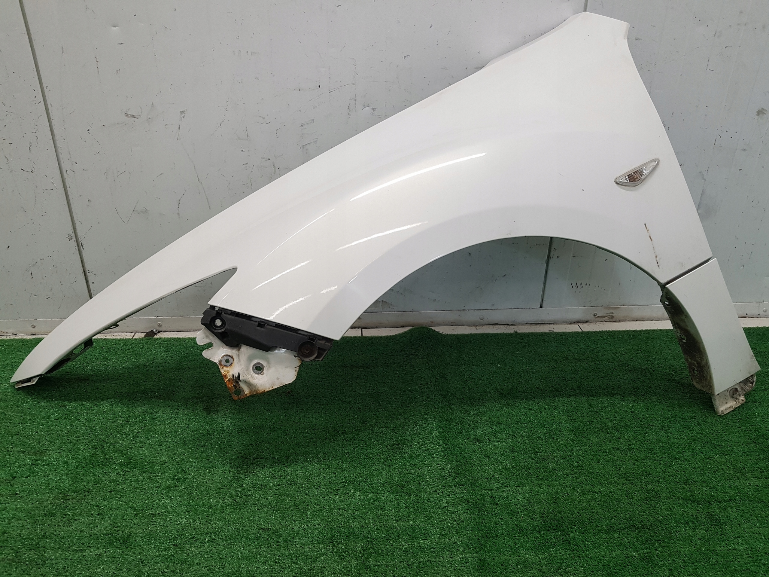 fender left front MAZDA 6 GH