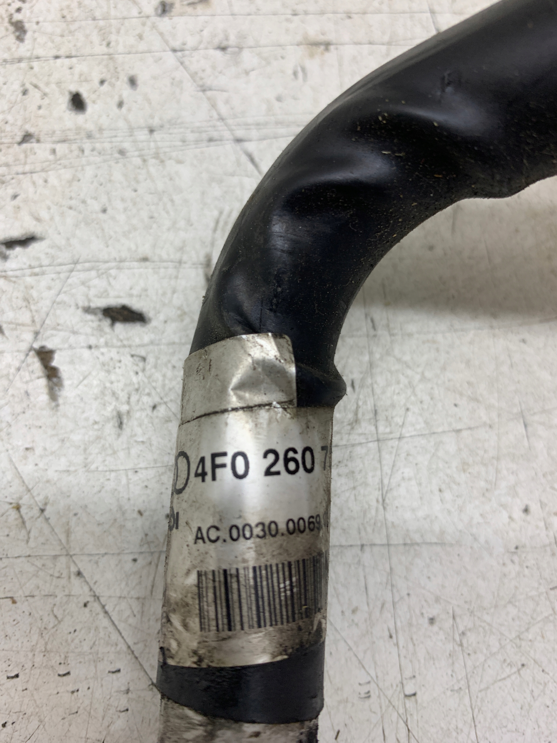 cijevčica prijenos klimatizacije 4F0260707AF AUDI A6 C6