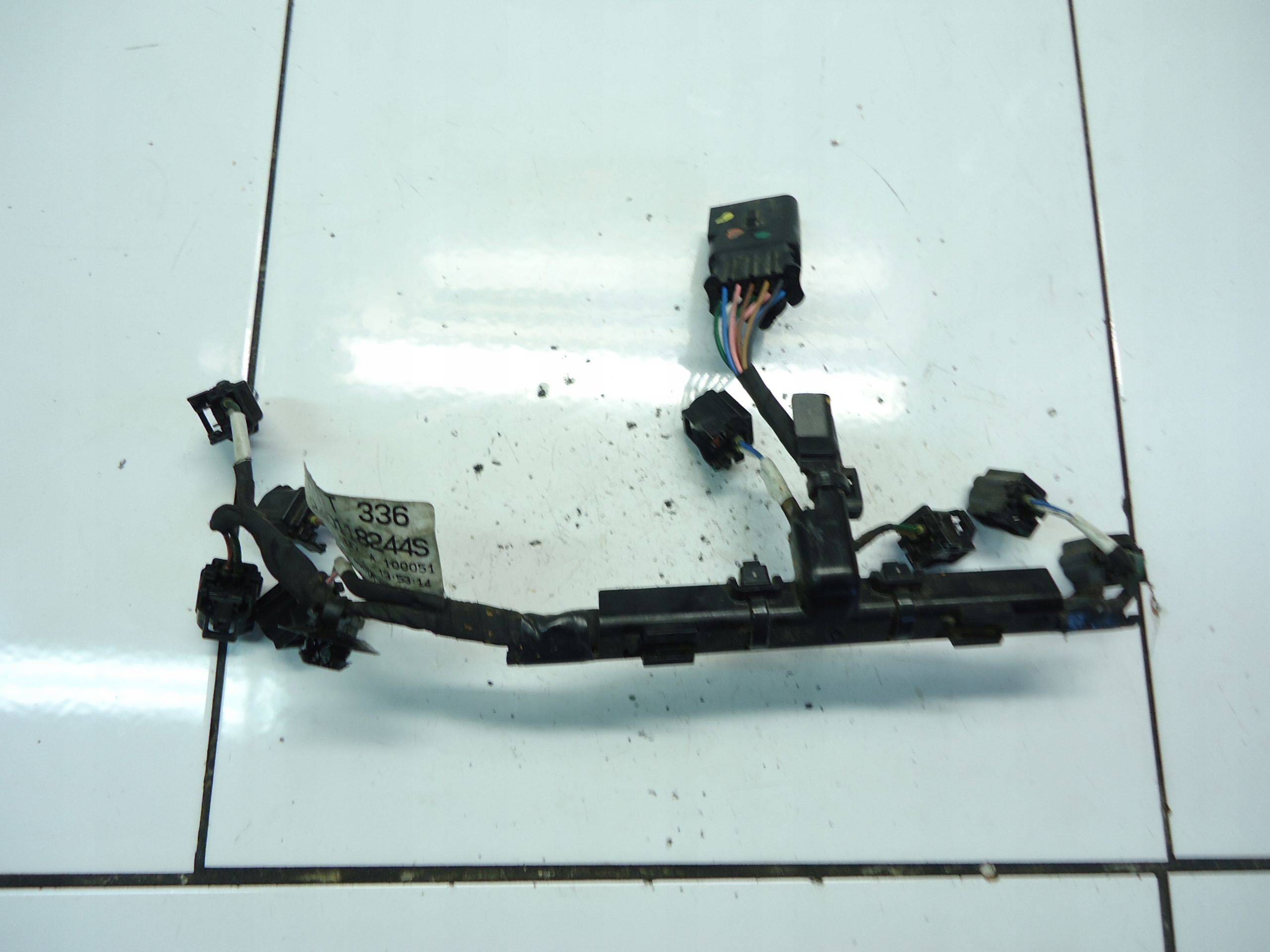 RENAULT ARKANA H4MC632 1.6 E-TECH wiring bundle WTRYSKIWACZY 240118244S