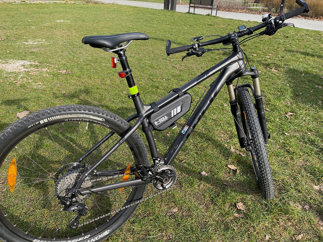 TORBA rowerowa pod ramę SAKWA rowerowa na rower duża sztywna wodoszczelna Rodzaj uniwersalna