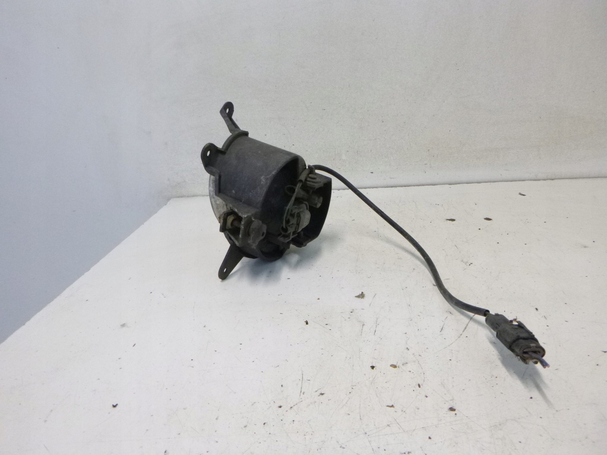 NEBELSCHEINWERFER RECHTS KIA CARNIVAL LIFT 2002