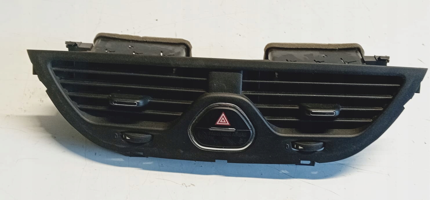 grid air conditioning devices central front front OPEL CORSA E