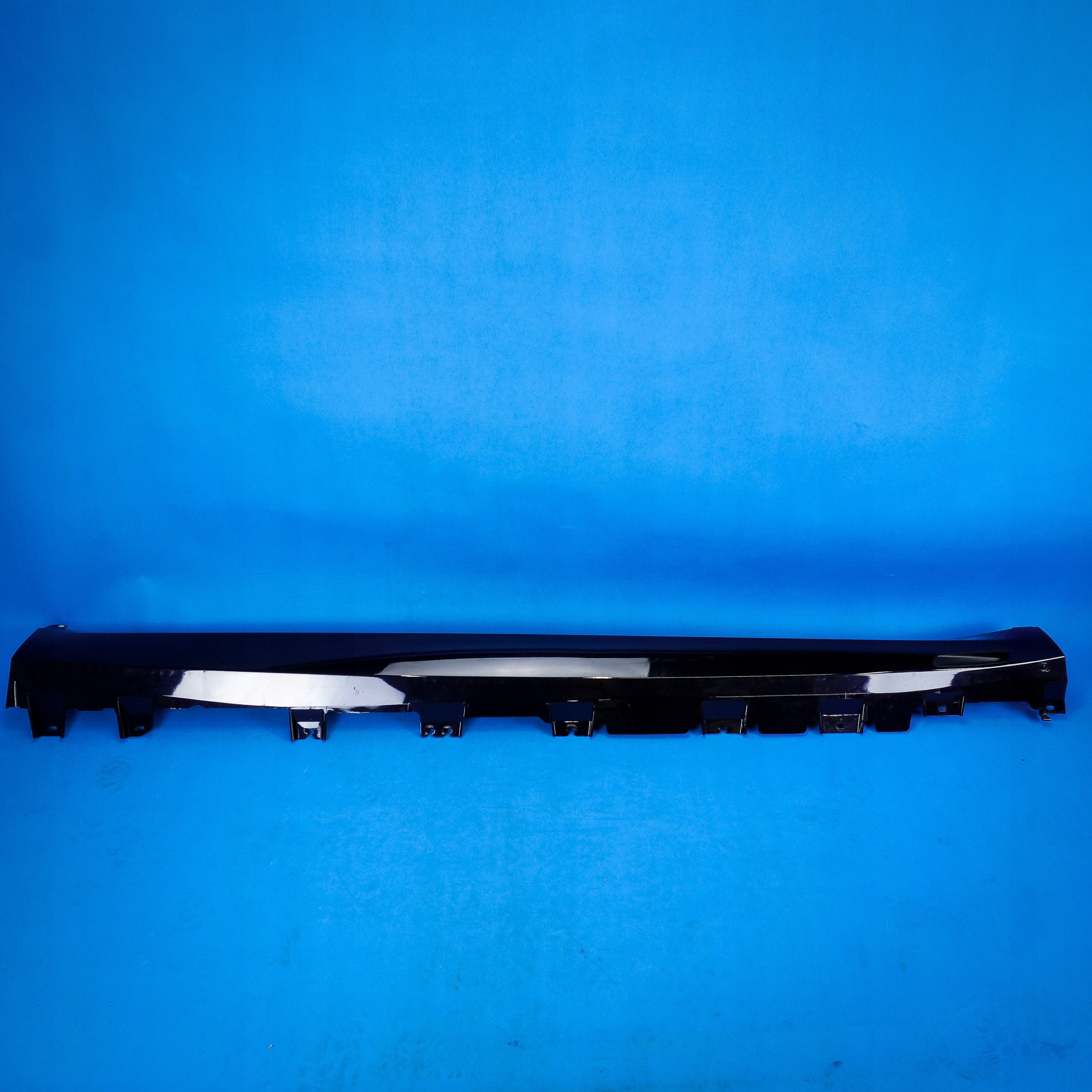 moulding cap threshold right LED BMW X5 G05 m-packet 8099112 7946664 416