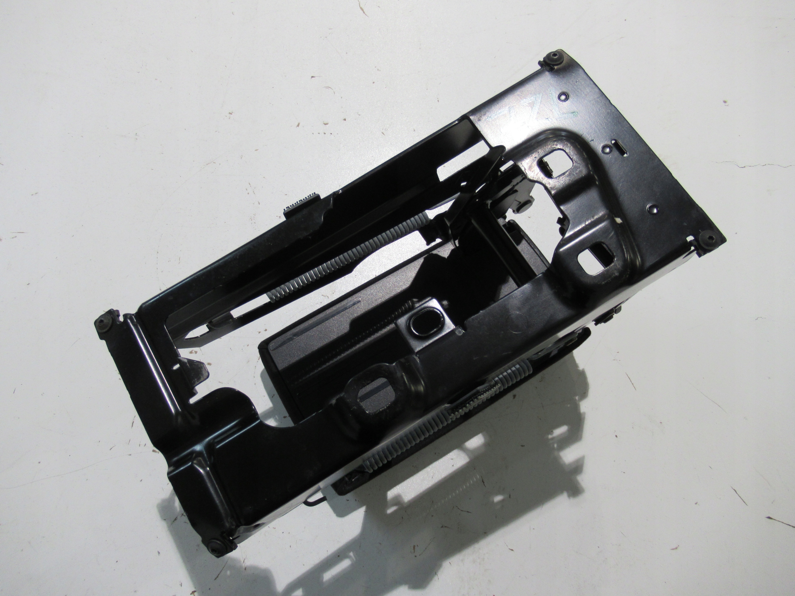 AUDI A5 E 8T A4 B8 8K BRACCIOLO WELUR 8K0864283