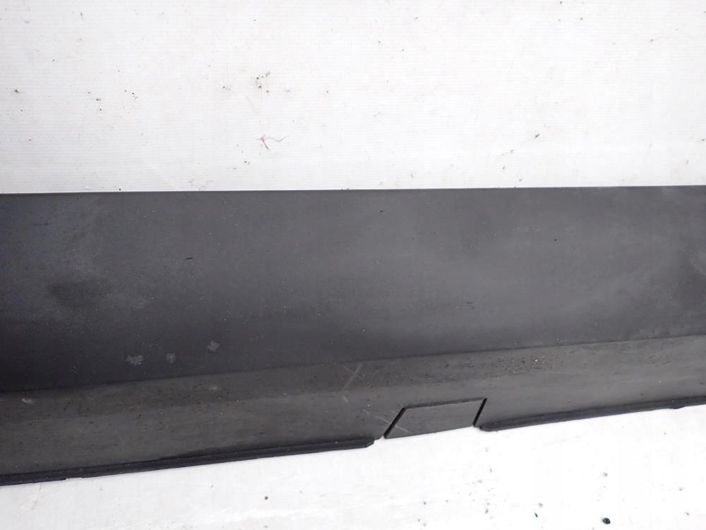 TESLA MODEL X 15-> threshold right moulding threshold right