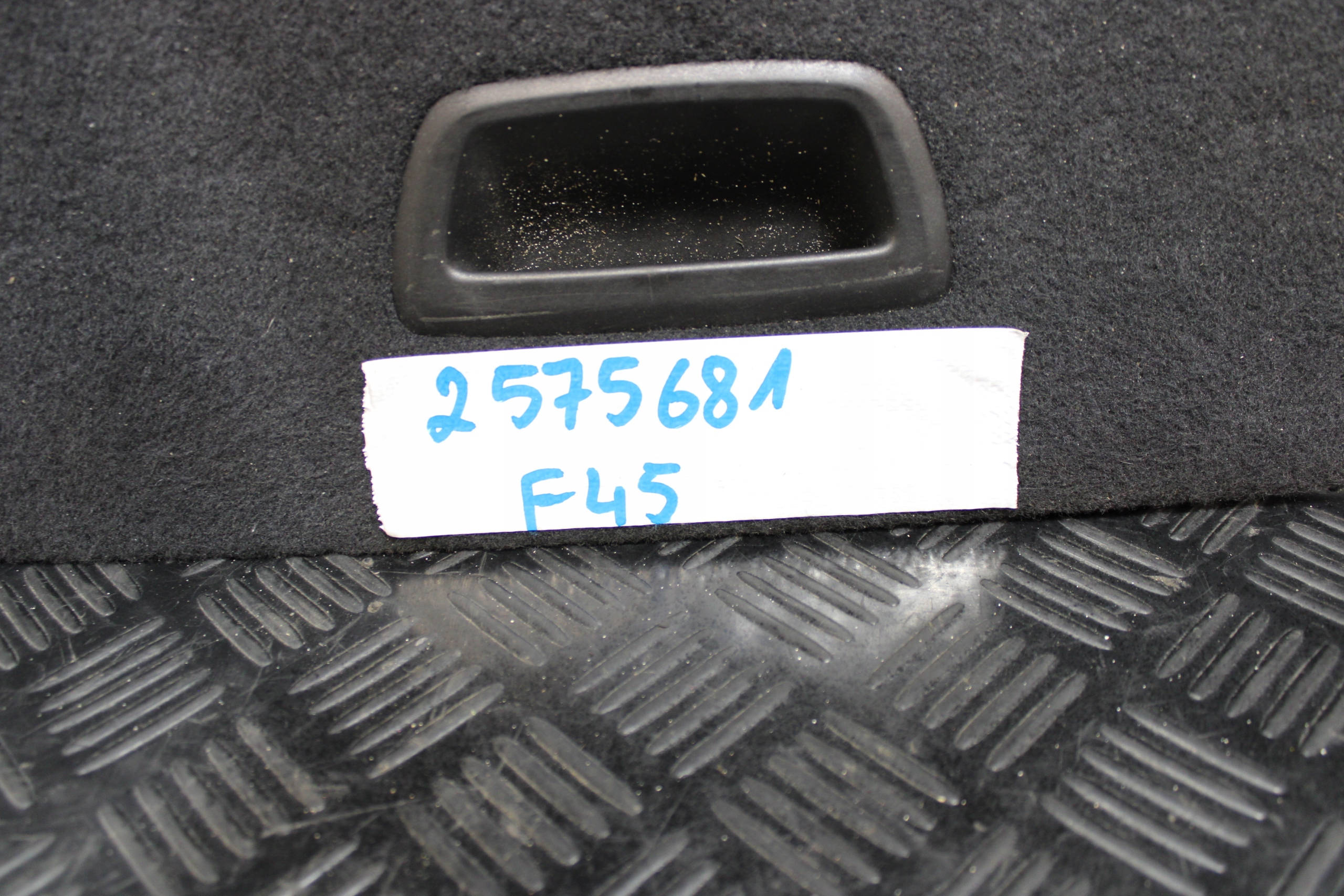 floor boot 2575681 BMW 2 F45 ACTIVE TOURER