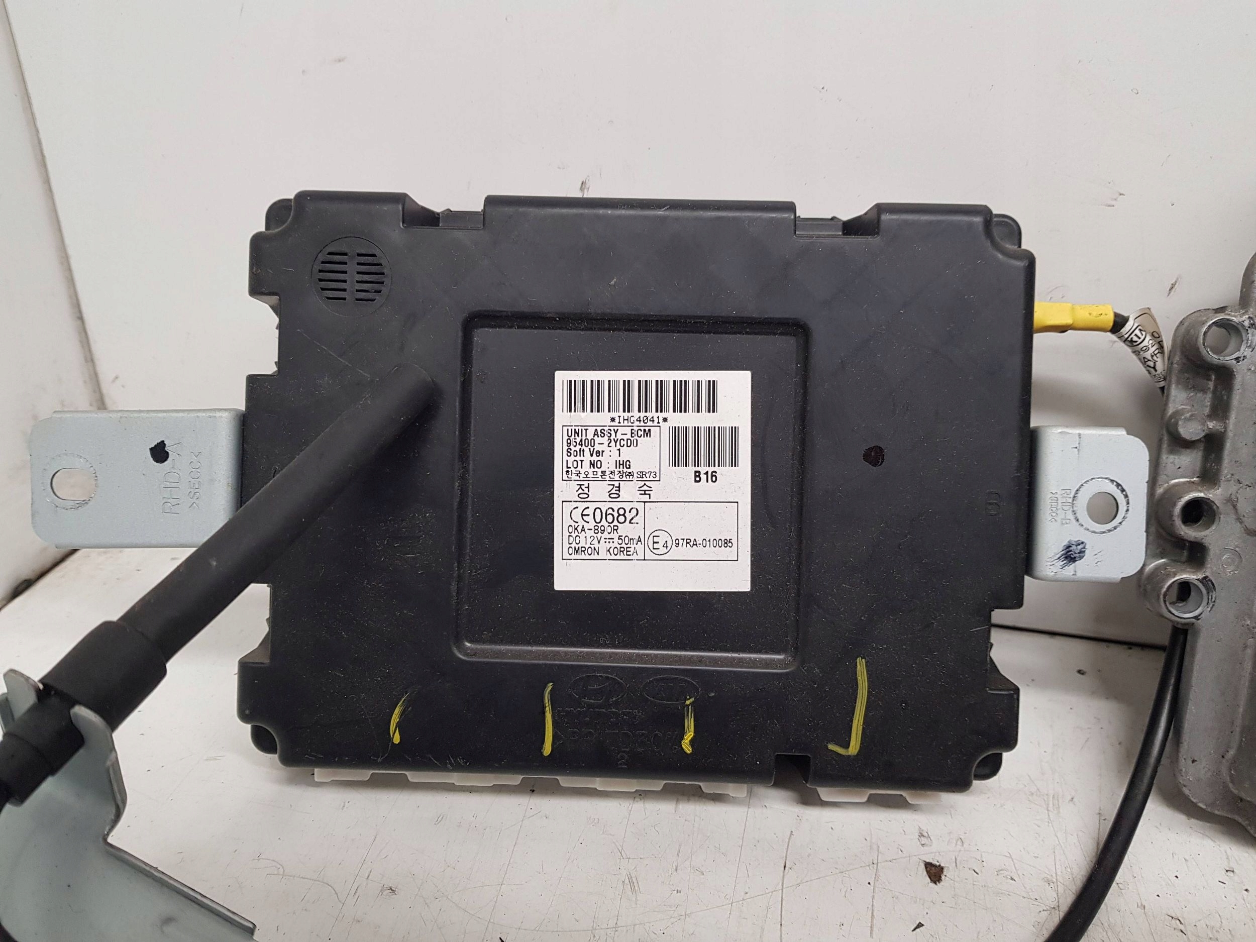 HYUNDAI IX35 1,6GDI computer running board DO ODPALENIA 39110-2BAG0