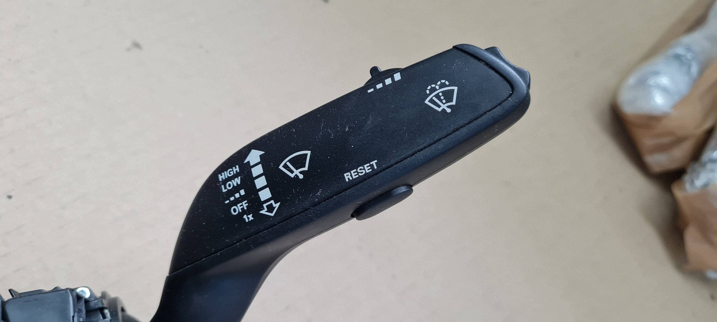 A5 8T LIFT DEVIO LUCI TERGICRISTALLO TERGI DEVIO LUCI DEVIO TEMPOMAT 4G8953502AA A4 B8 Q5