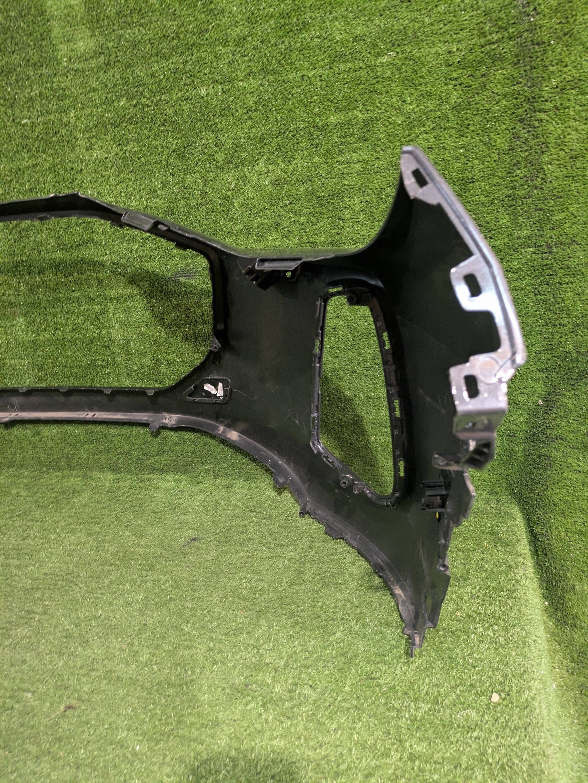 front bumper front AUDI Q5 III 8MA NR.Z9614