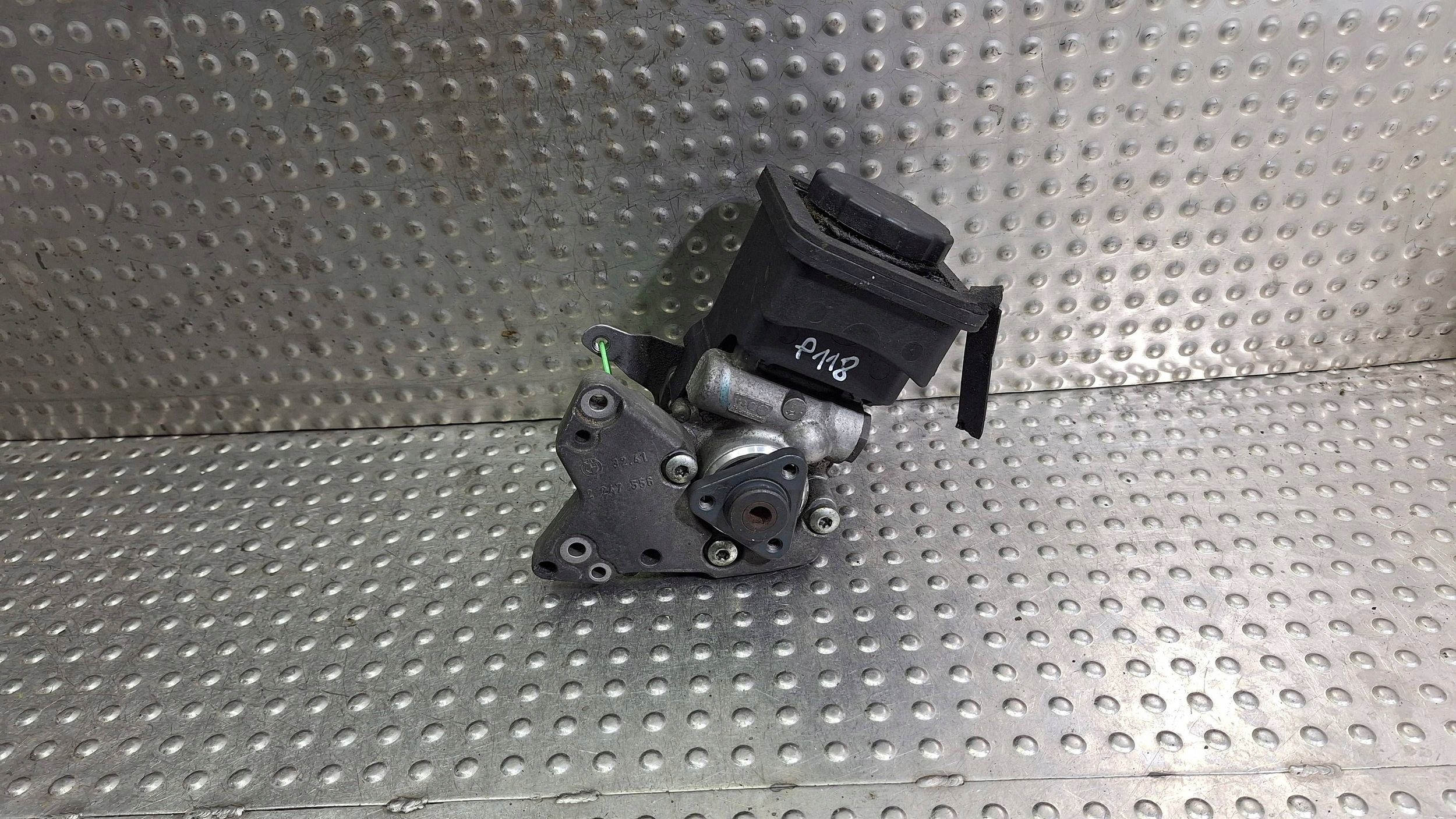 Pompa servosterzo 7693974101 6760956 BMW E60 E61 530 3.0 D M57N