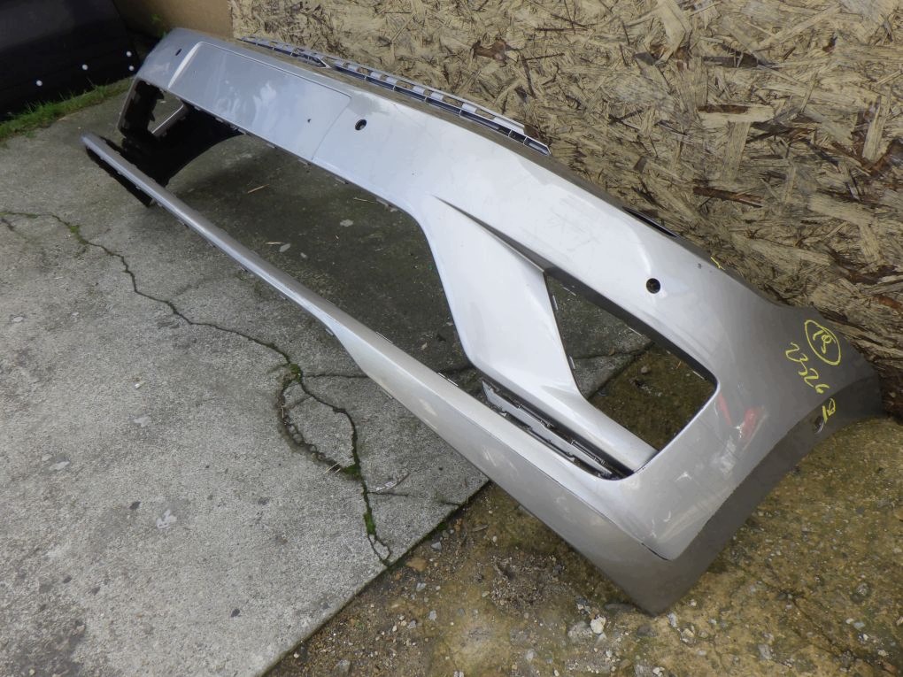 VW GOLF VII SPORTSVAN 510 front bumper