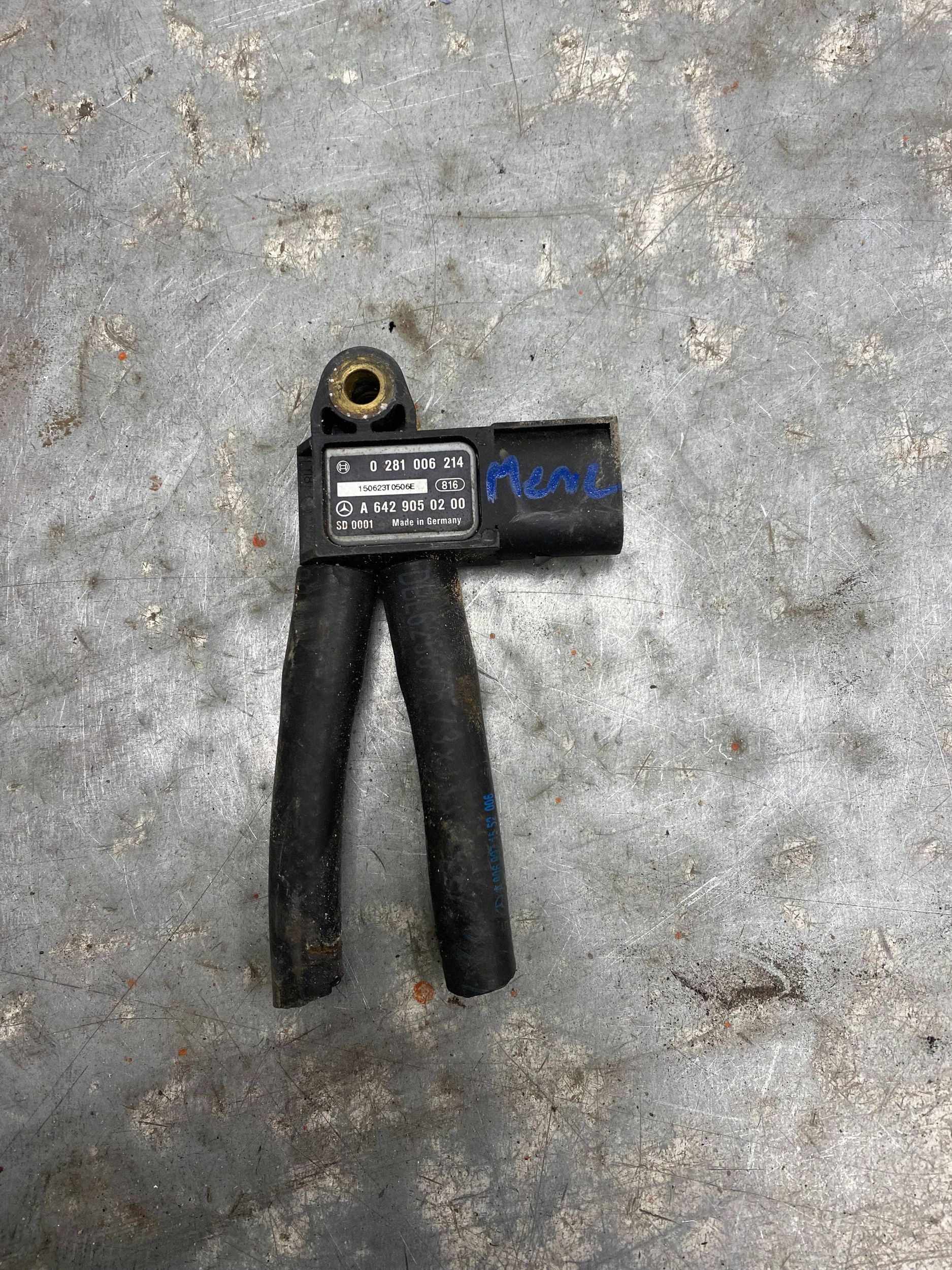 MERCEDES E W212 exhaust gas sensor A6429050200
