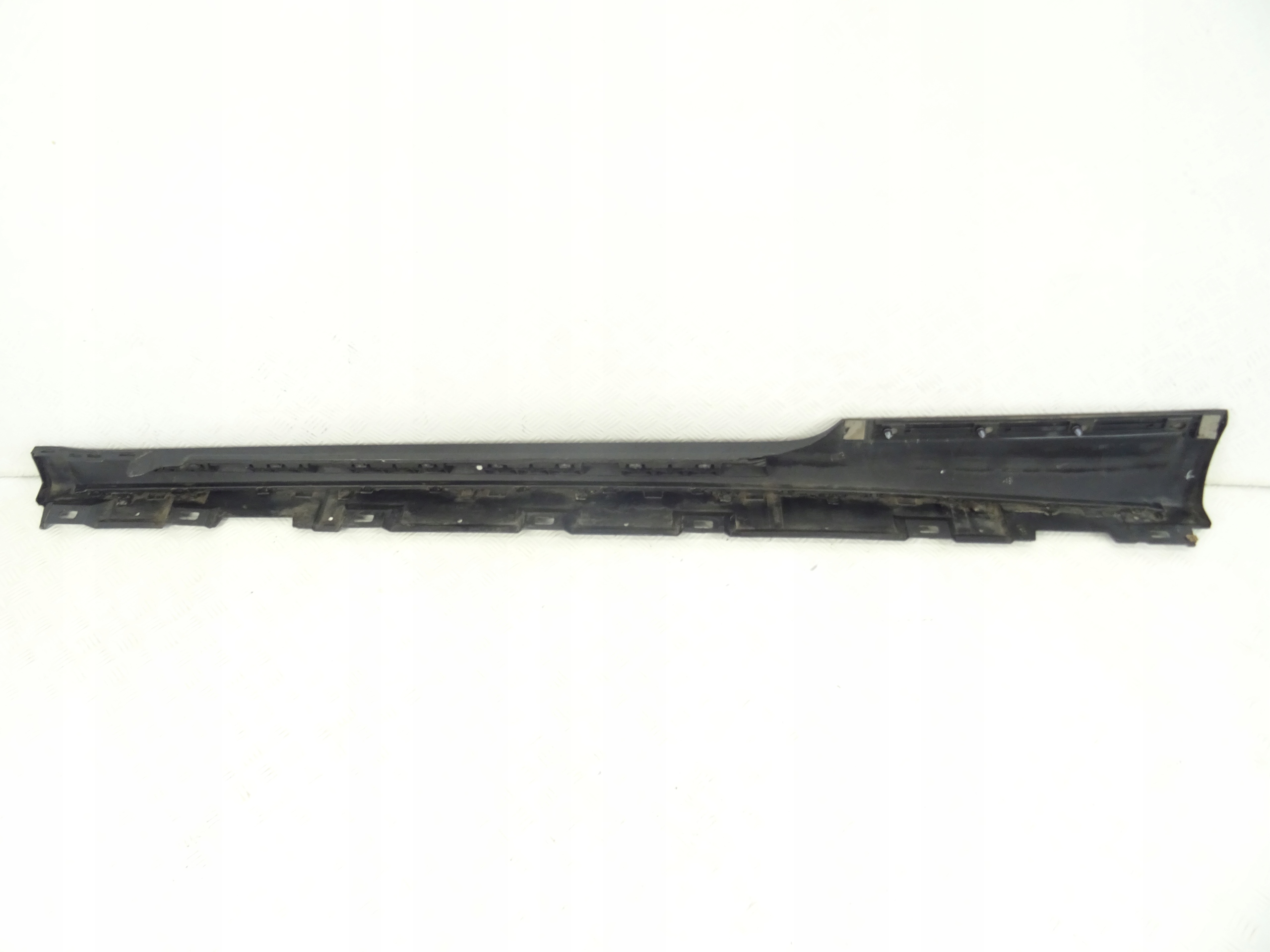 Audi A5 8W6 Coupe S-LINE moulding progow right