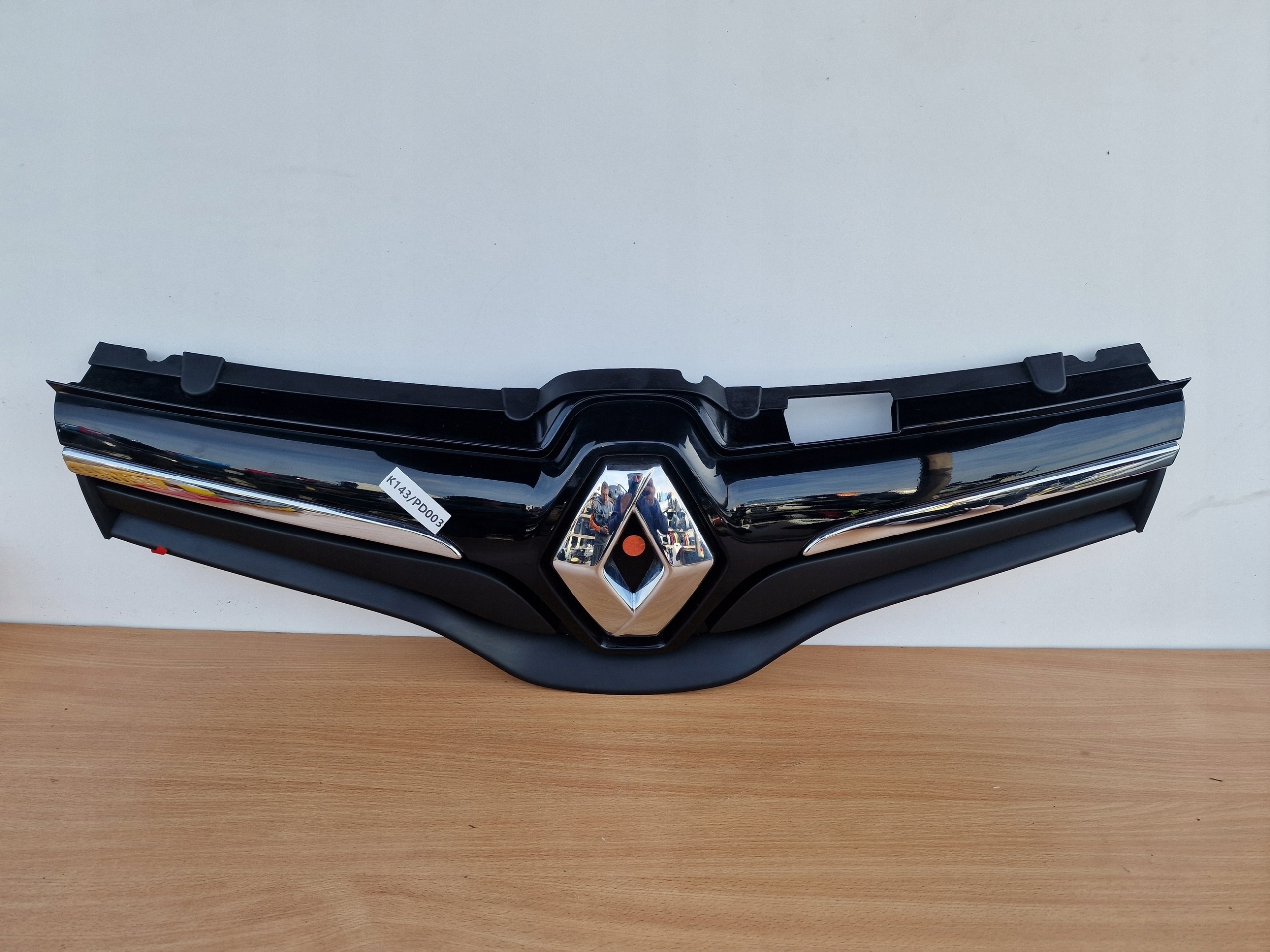 RENAULT KANGOO 2 II PO LIFCIE maska CHROMY