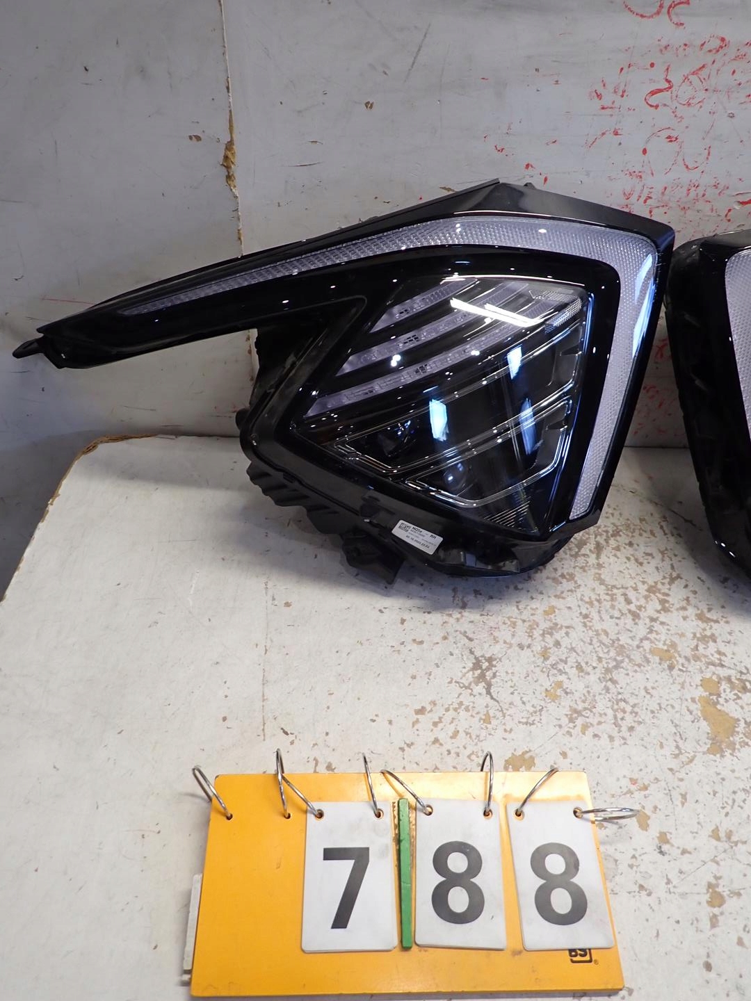 light front front right KIA SPORTAGE V 2022- FULL LED 92102-R2100