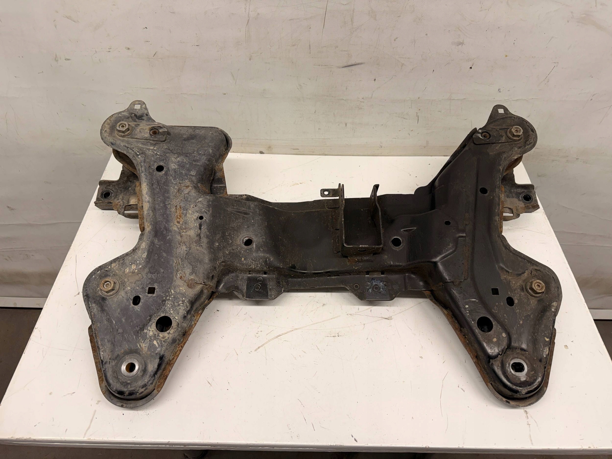 C4 Cactus subframe axle beam trawers axle beam