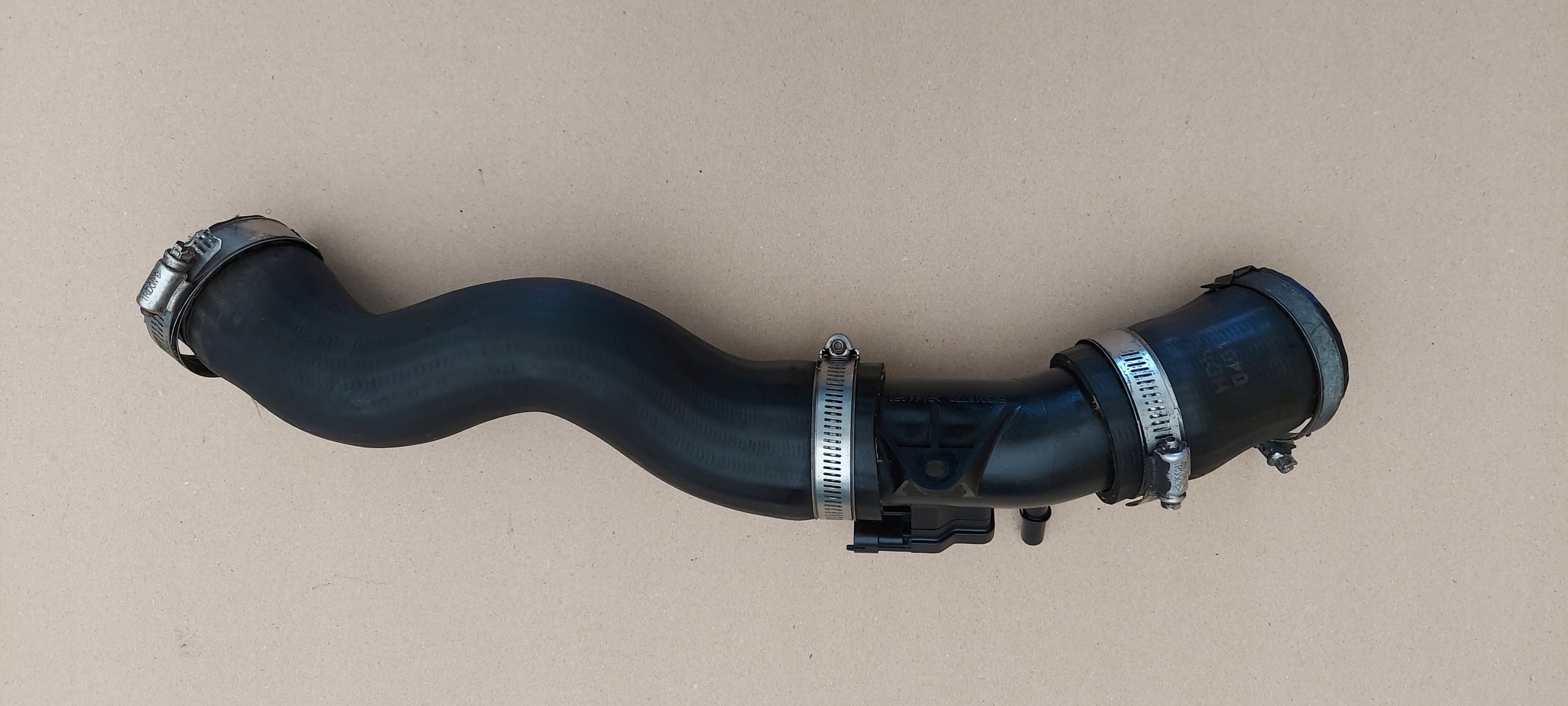 pipe air FIESTA MK7 B-MAX 1.0ECOBOOST C1B1-6F075-AB