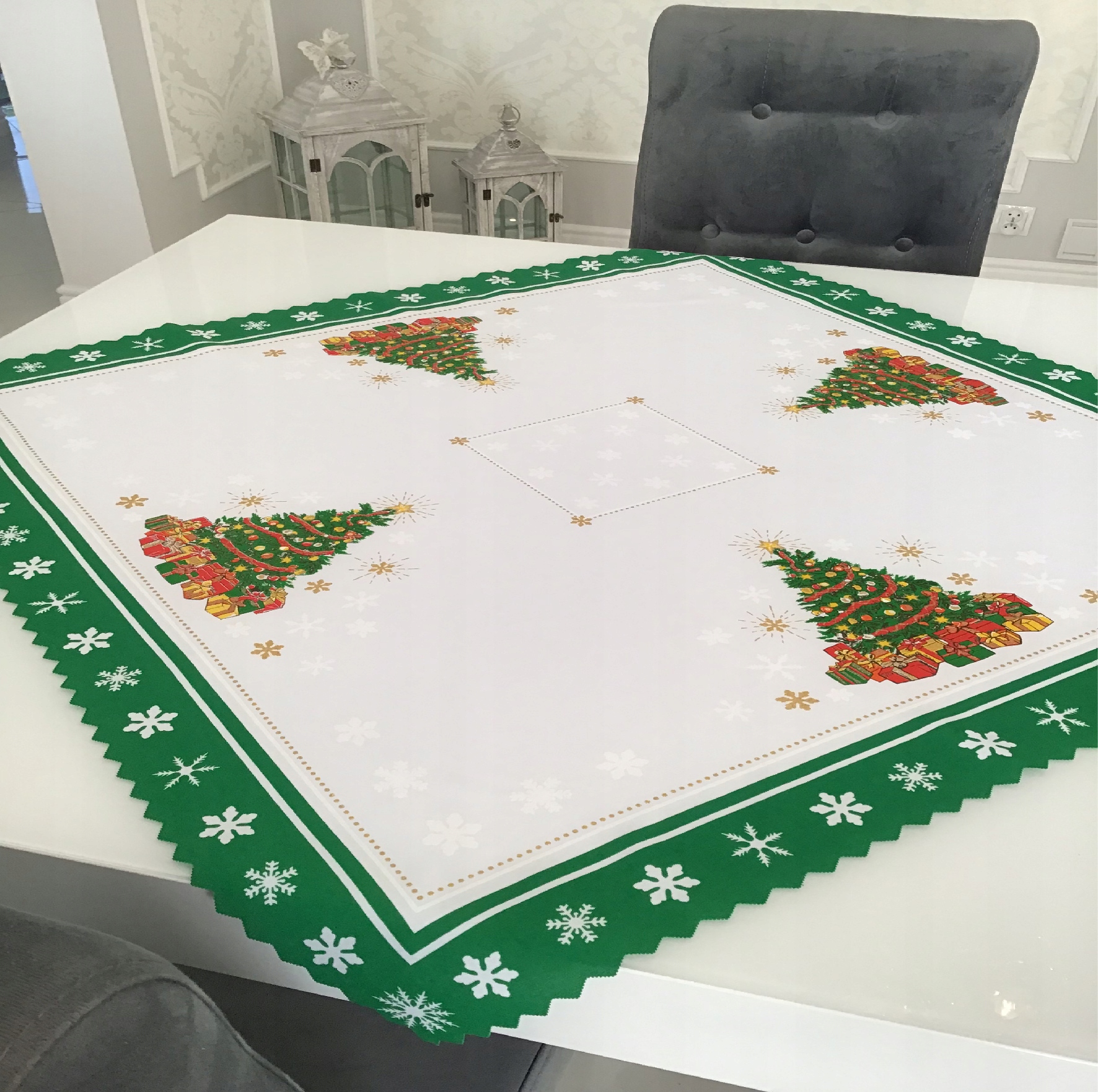 

serweta świąteczna Choinka 85x85 cm Bz