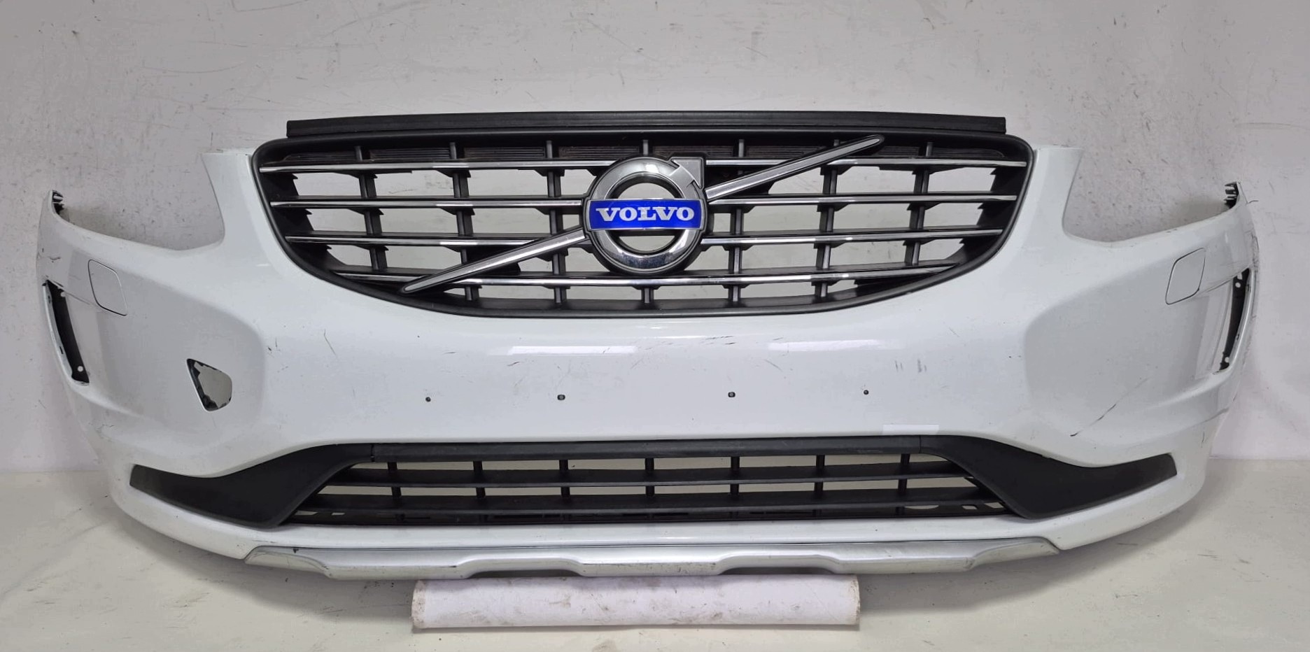 VOLVO XC60 and LIFT 13- bumper front front SPR 31323765