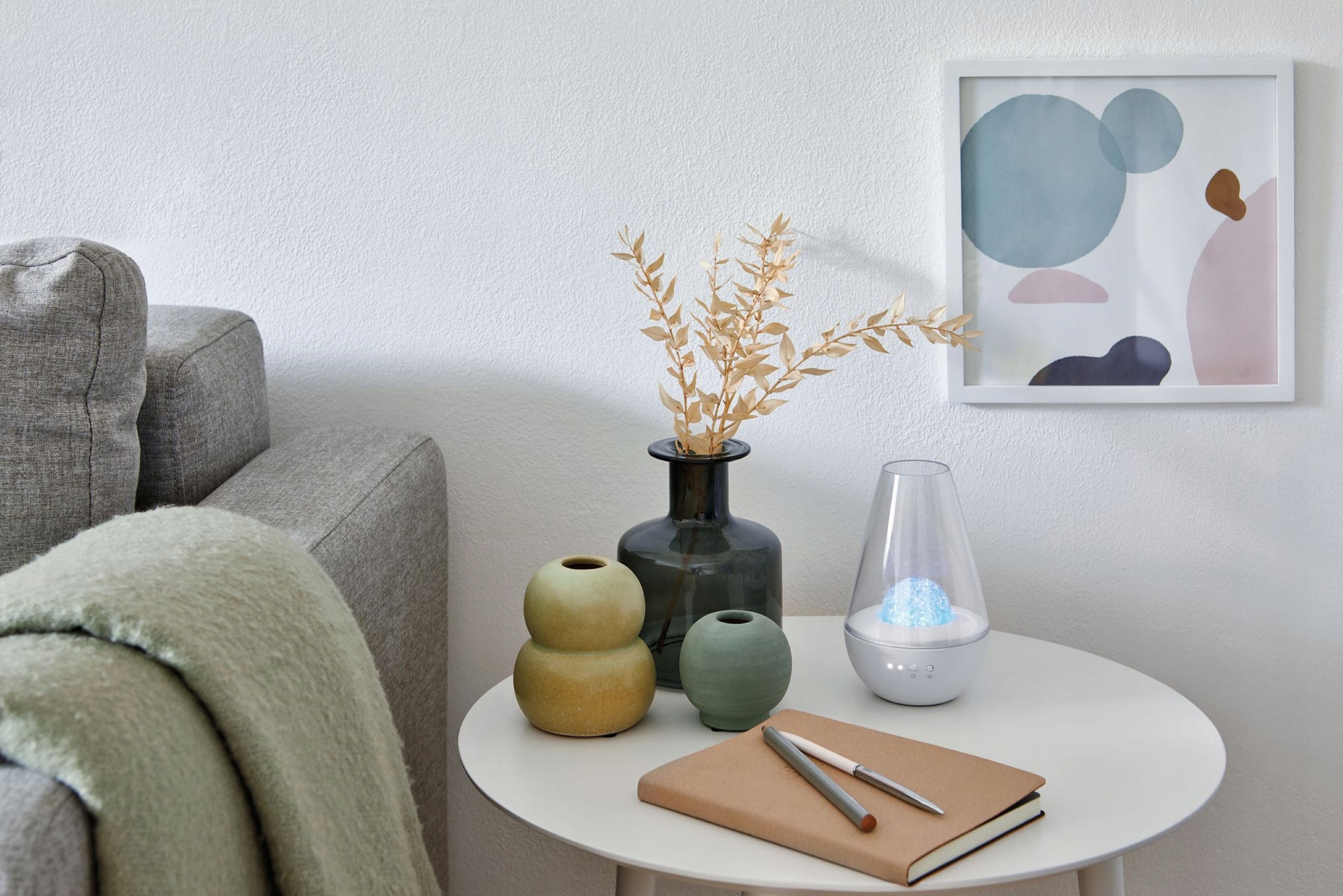 DYFUZOR ZAPACHOWY STADLER FORM NINA BIAŁY ŚWIATŁO + KULA ZAPACH WHITE AMBER Cechy dodatkowe Podświetlenie