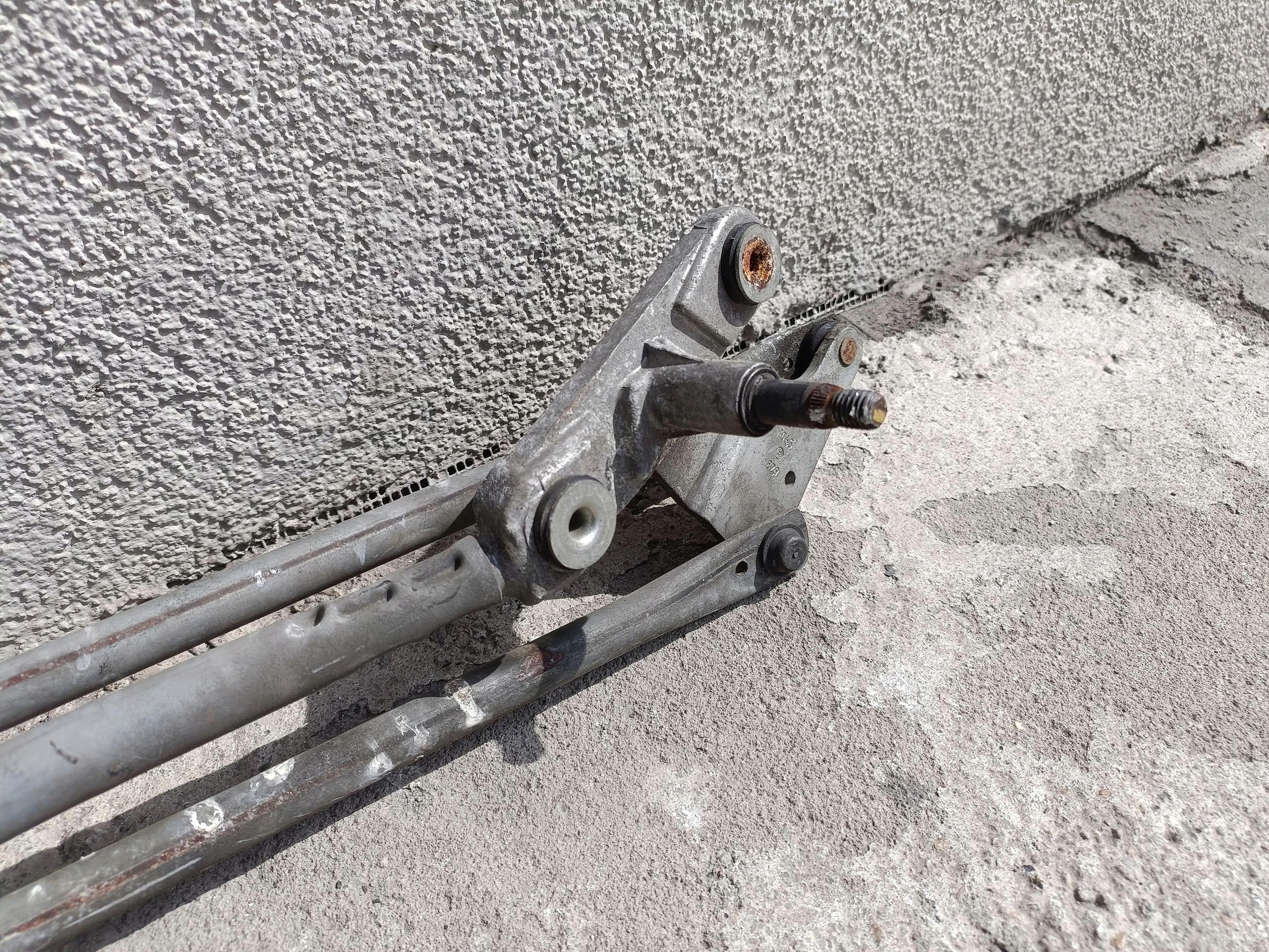 wiper mechanism front RENAULT MODUS 04-12 EU