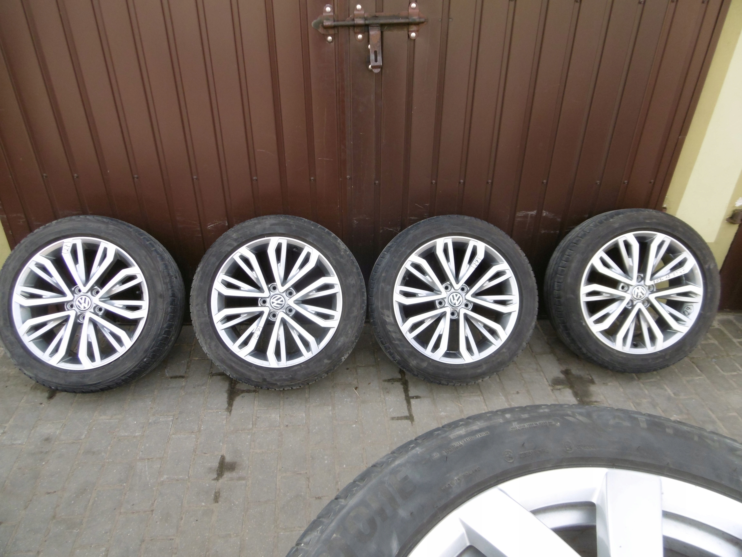 KOŁA FELGI 2GA601025E 7J 18'' ET45 VW T-ROC Kod producenta 5G0601025CR