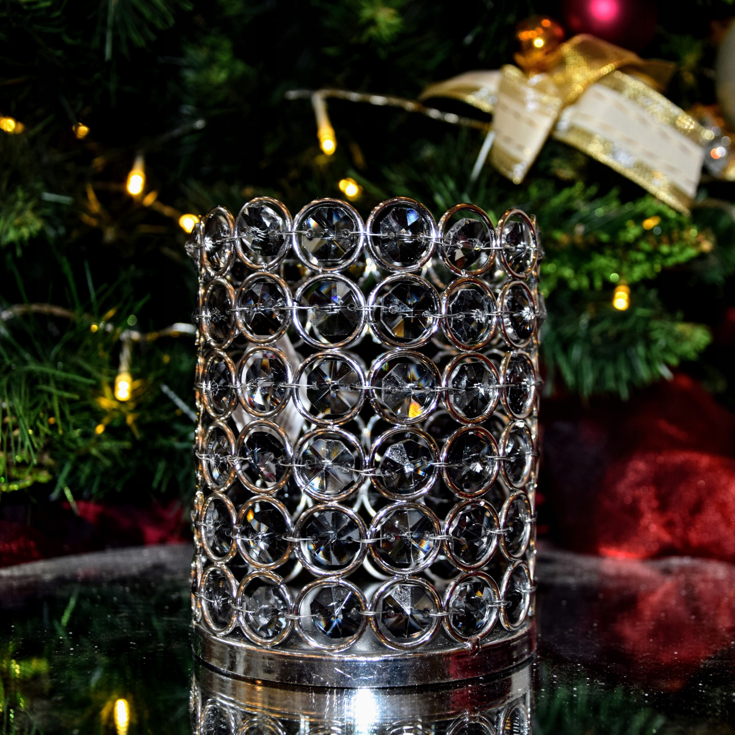 ŚWIECZNIK Z KRYSZTAŁKAM Materiał szkło