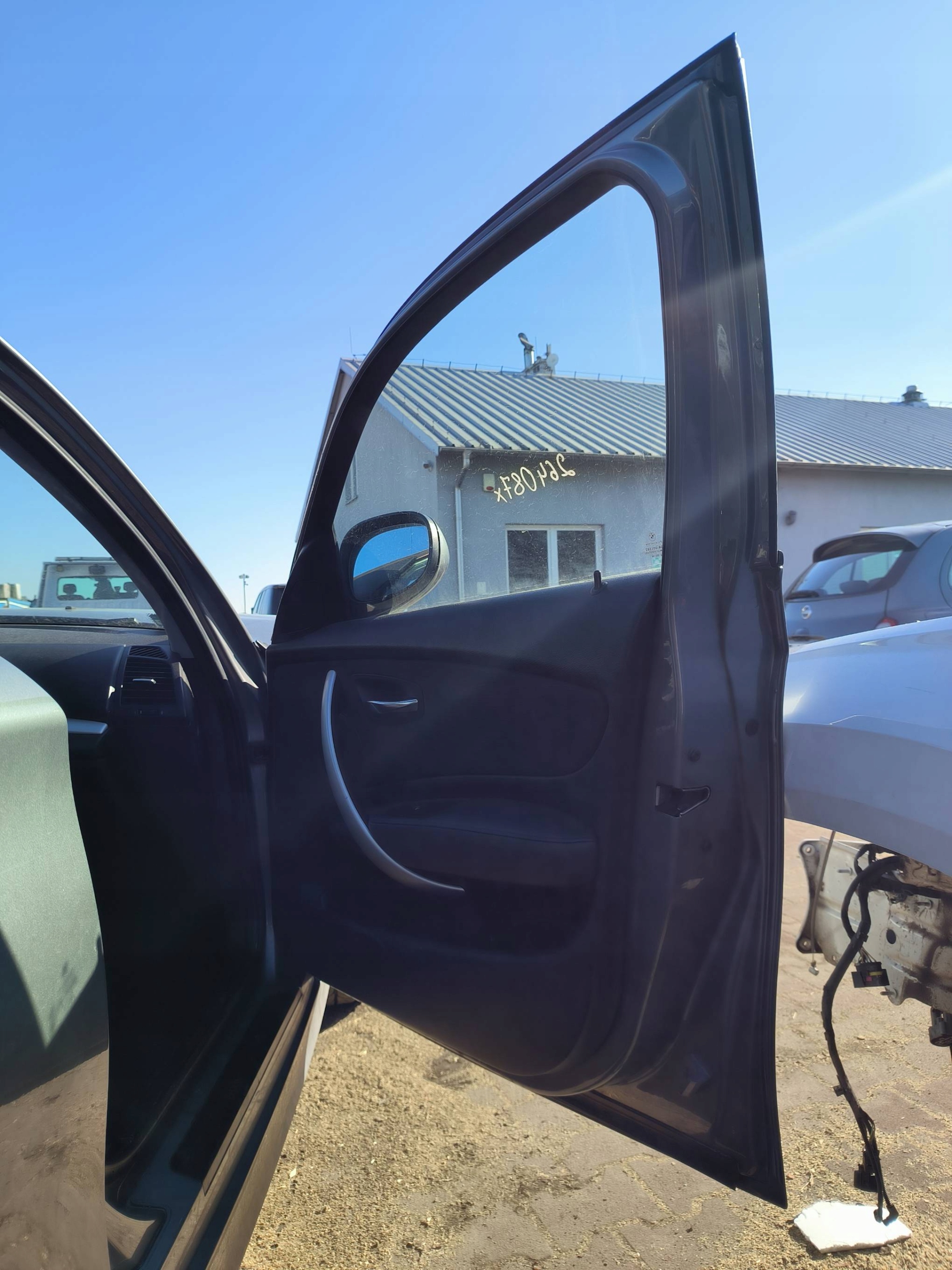 Tür rechts vorne A52 BMW E87 116D LIFT