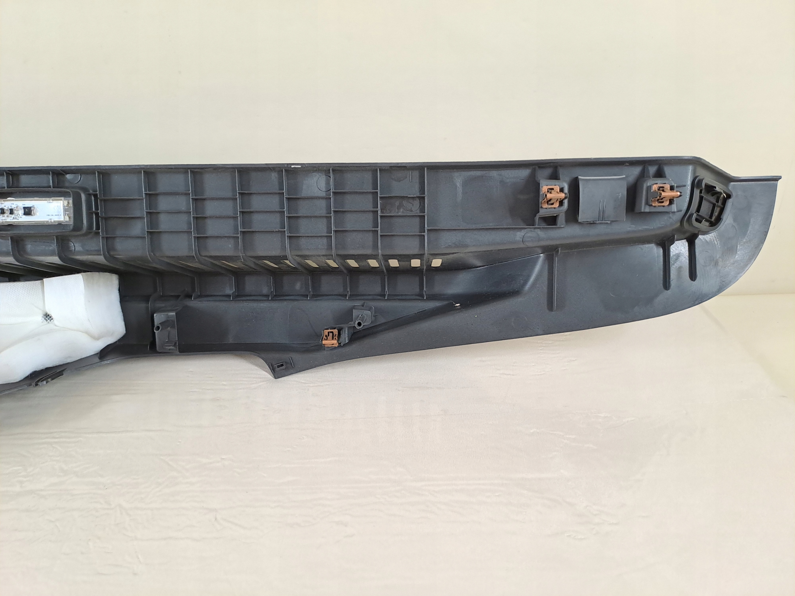 console holder POLKI boot right rear part FORD MONDEO V MK5 17r LIFTBACK