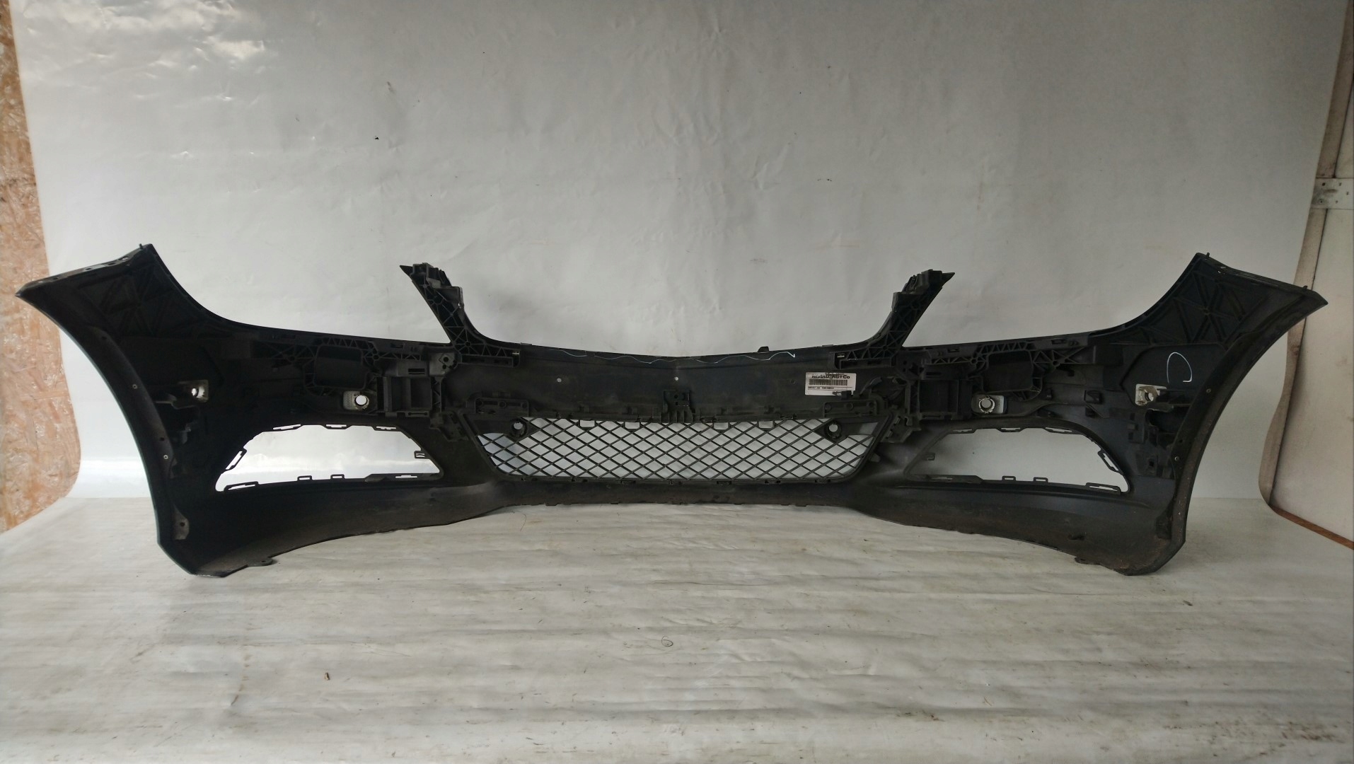 bumper front MERCEDES C-KLASA 204 LIFT PDC