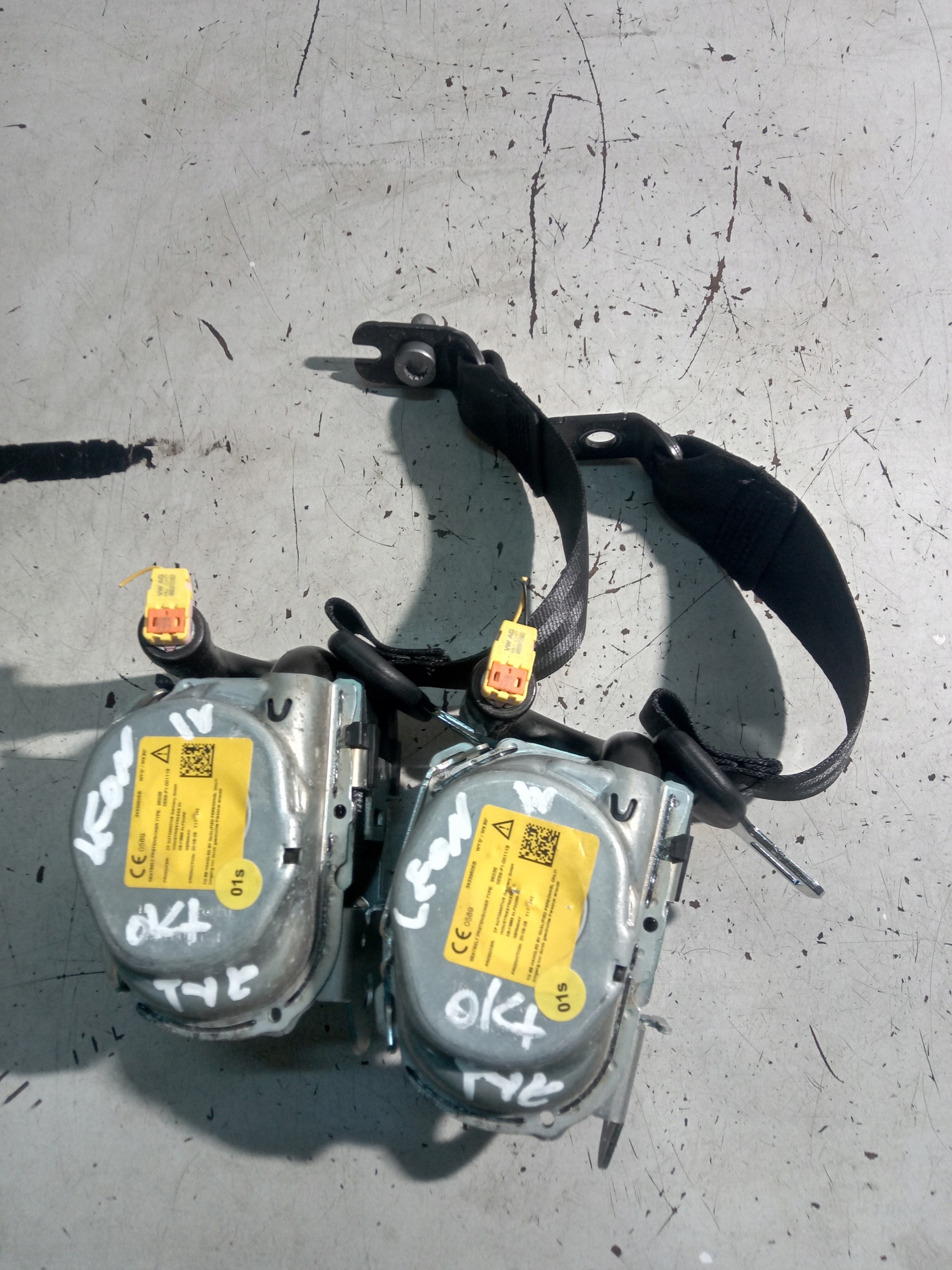 5FA857805B - РЕМЕНЬ БЕЗОПАСНОСТИ SEAT LEON IV ЗАДНИЙ ЛЕВЫЙ И ПРАВЫЙ