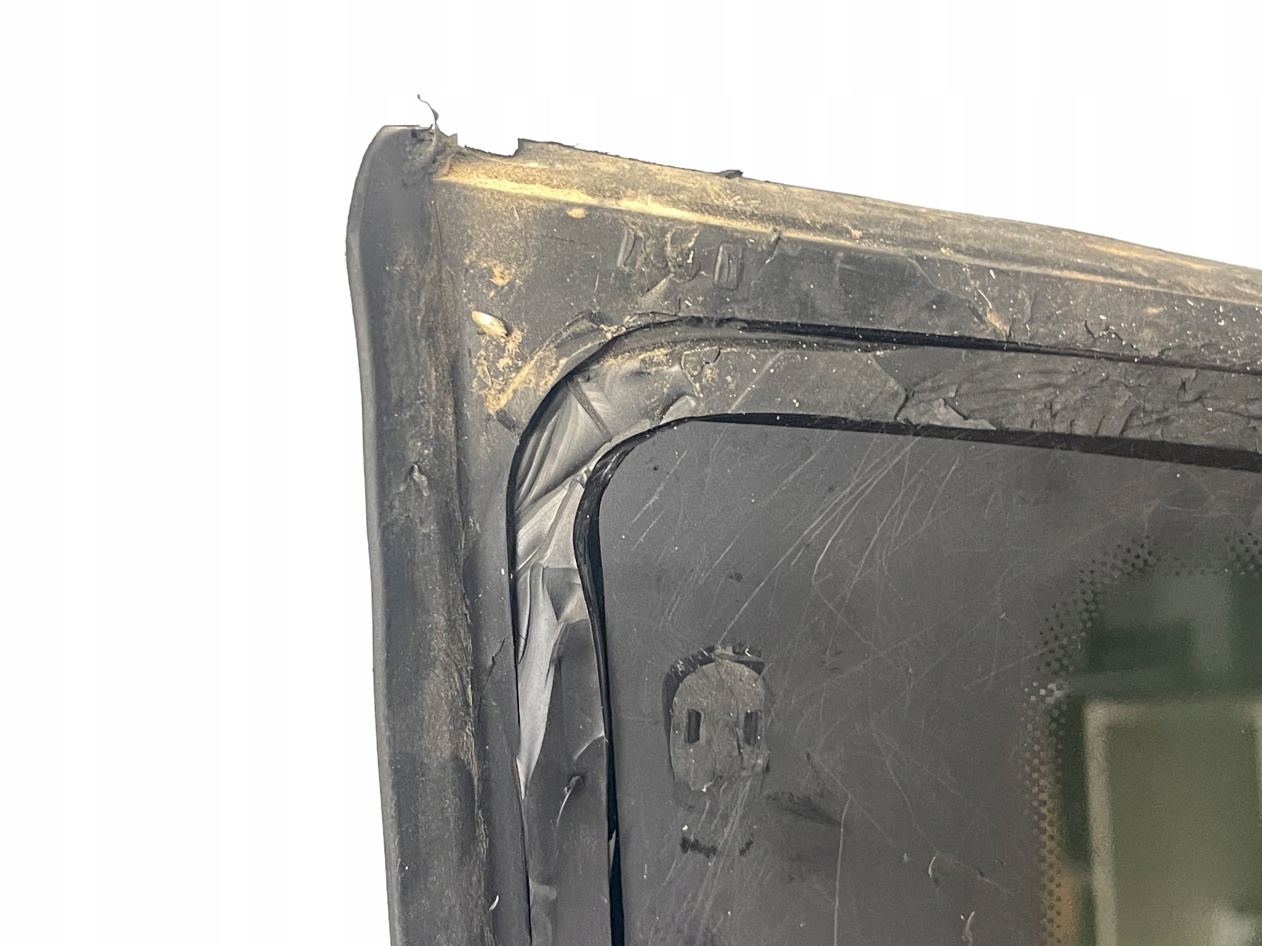 VW TOURAN III 5TA window bodywork right rear part 2019R