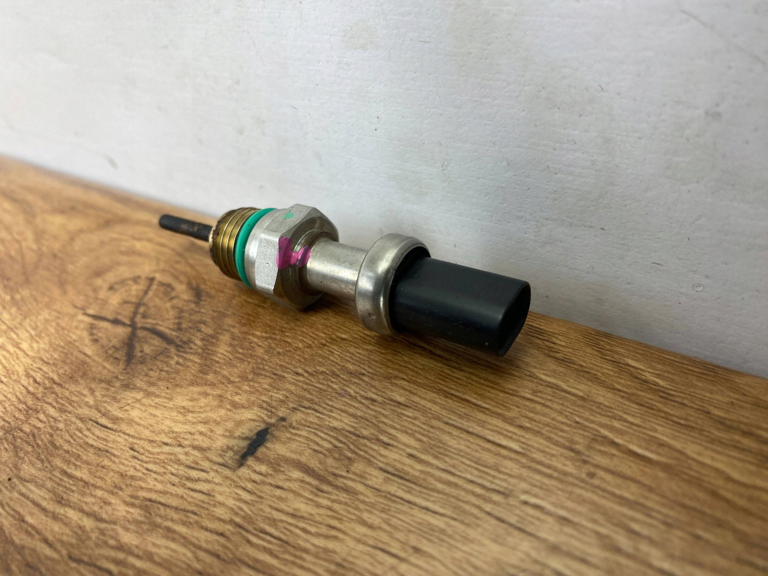 Sensor temperatury Gase Ford Escape IV Kuga MK3 2020+