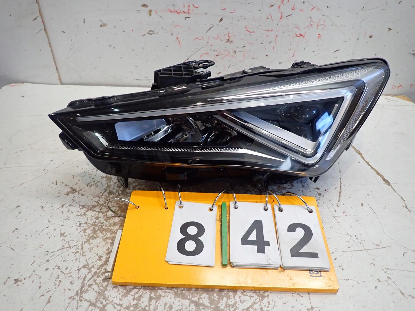 light front left SEAT LEON IV TARRACO FORMENTOR 2020- FULL LED