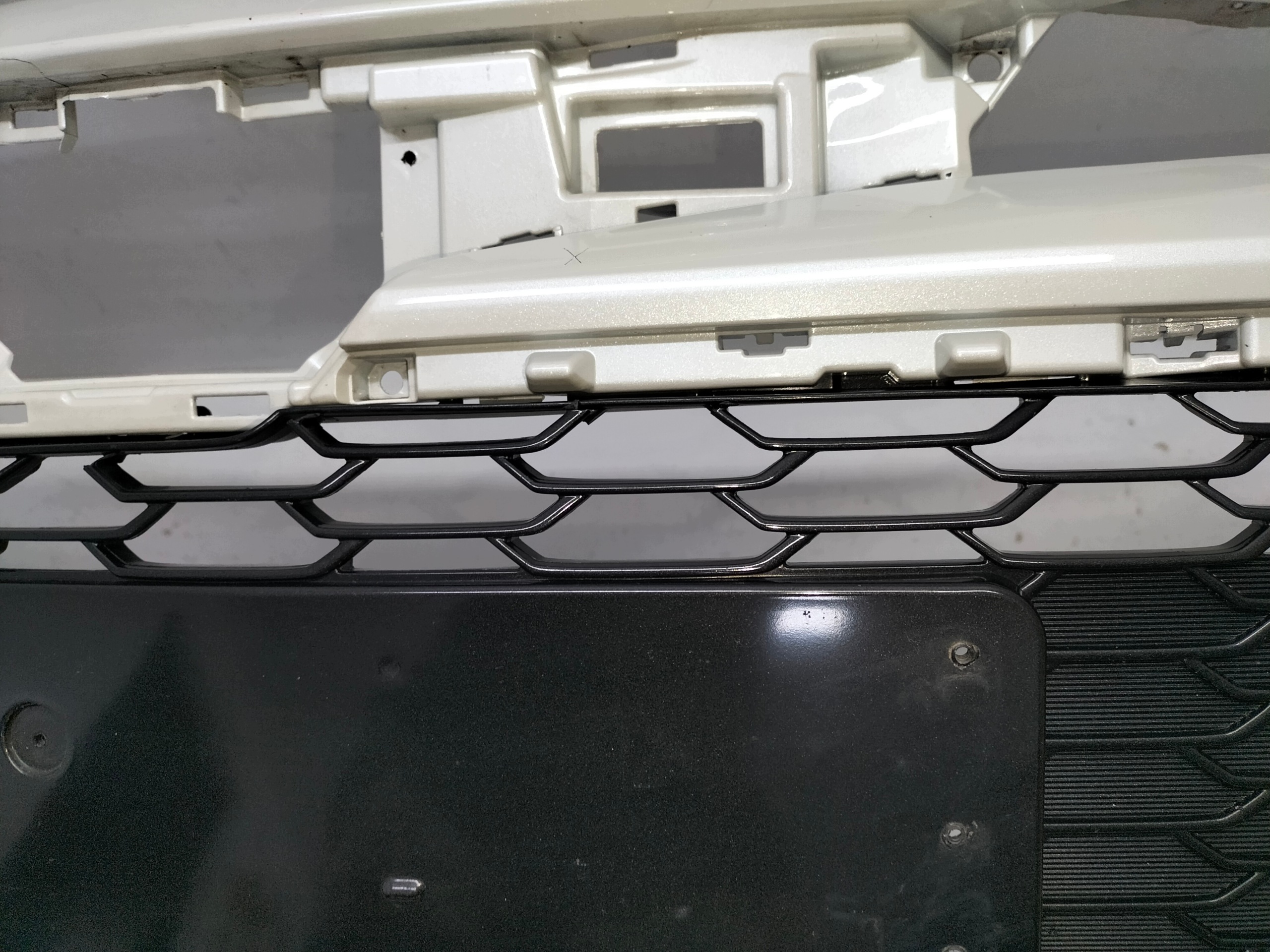 front bumper front TOYOTA COROLLA E21 18- KOMBI TREK