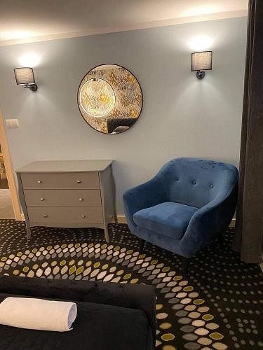 Kinkiet lampa ścienna MIRROR 60 czarna do łazienki Rodzaj gwintu zintegrowane źródło LED