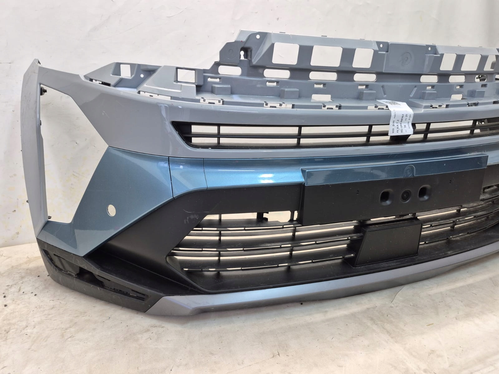 RENAULT CAPTUR II 2 LIFT 24- bumper front front PDC