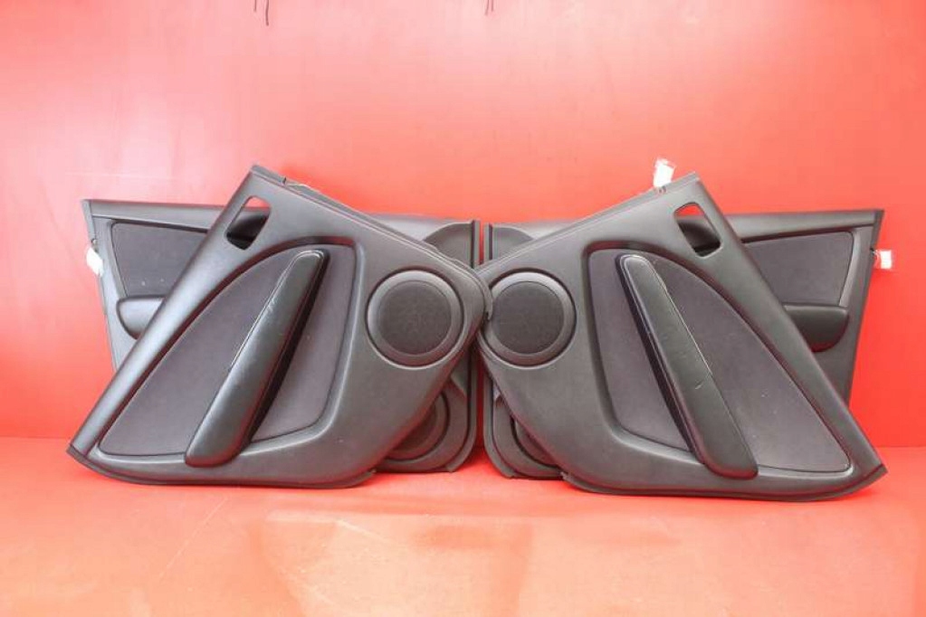 ОБШИВКА ОБШИВКИ ДВЕРІ EU MITSUBISHI OUTLANDER 1 I РЕСТАЙЛІНГ 01-08