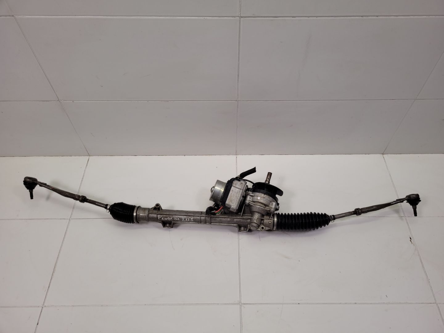 Boîter direction Peugeot 208 2015 A9-M3M4-E3