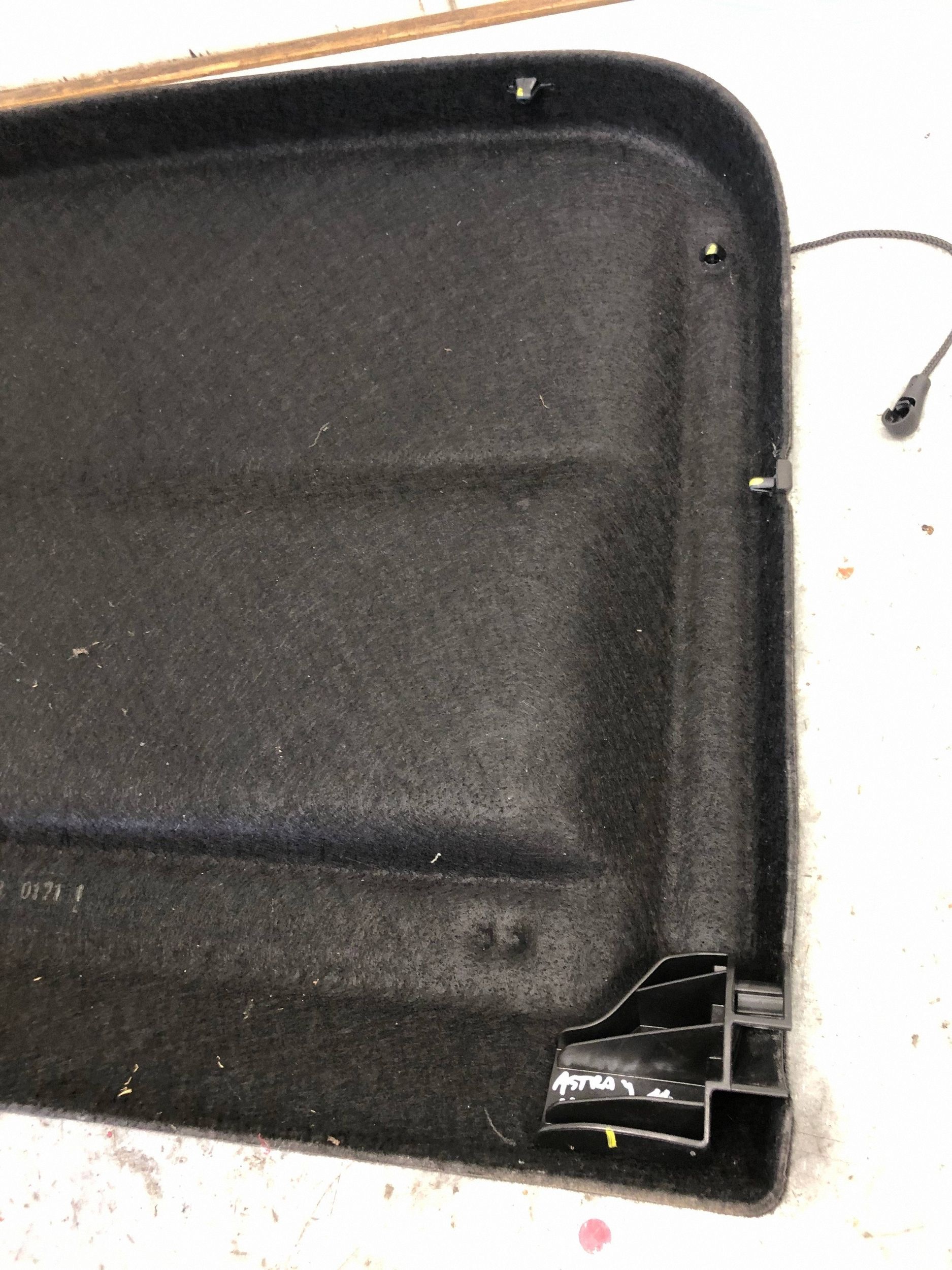 plato boot OPEL ASTRA J HB 13292208
