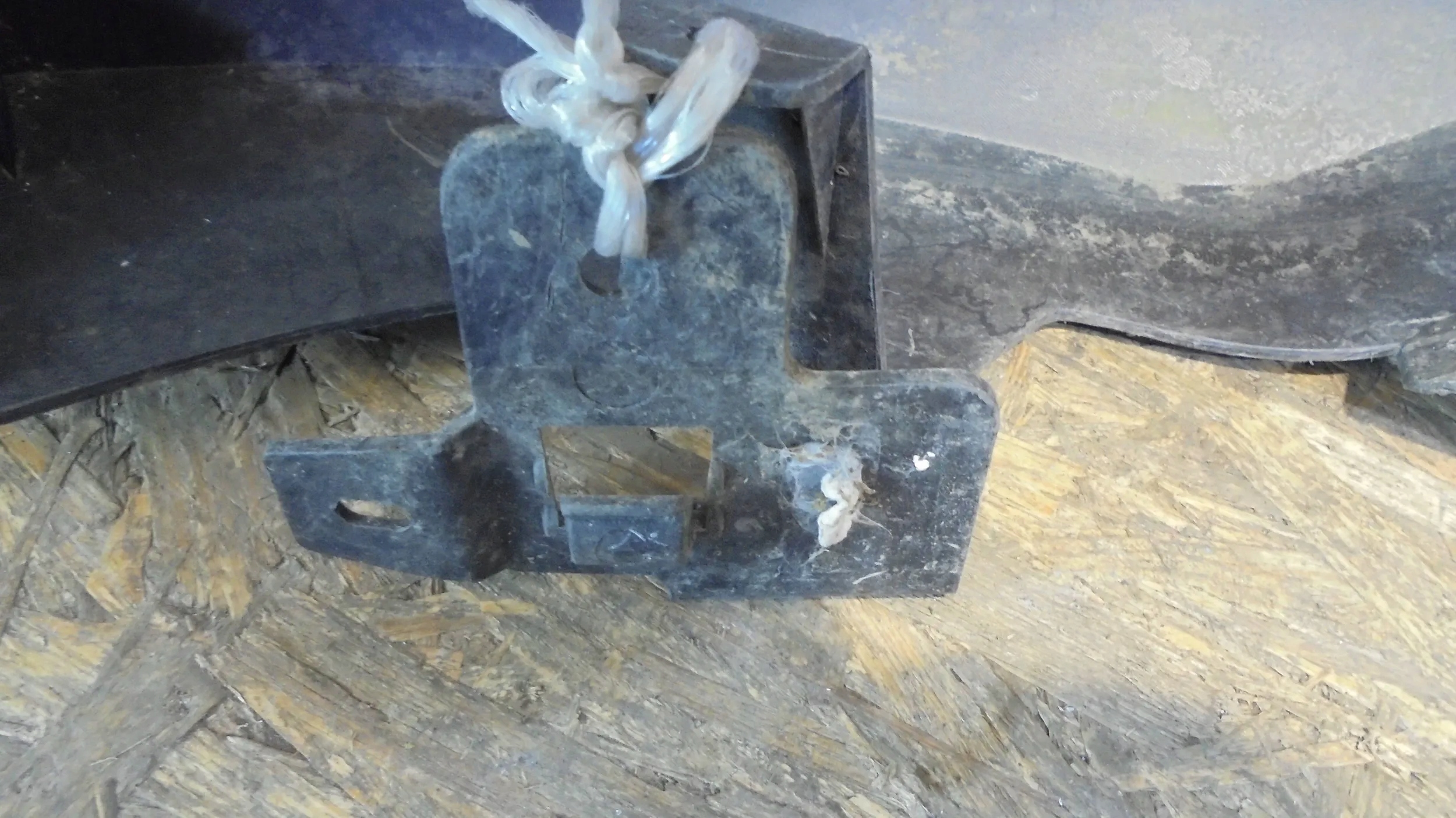 STOSSSTANGE HECK J7BB-17D781-G FORD KA PLUS