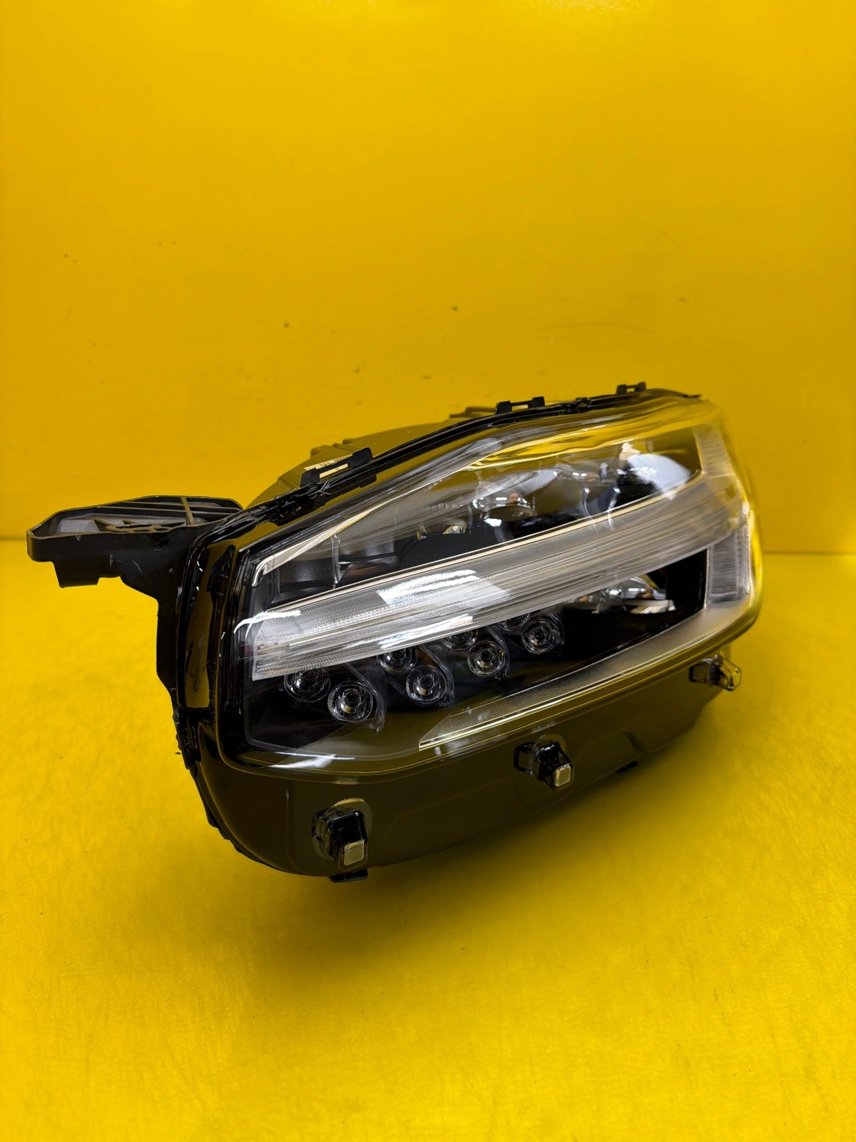 light left front Volvo XC90 II 2014- Mid Led 31655171